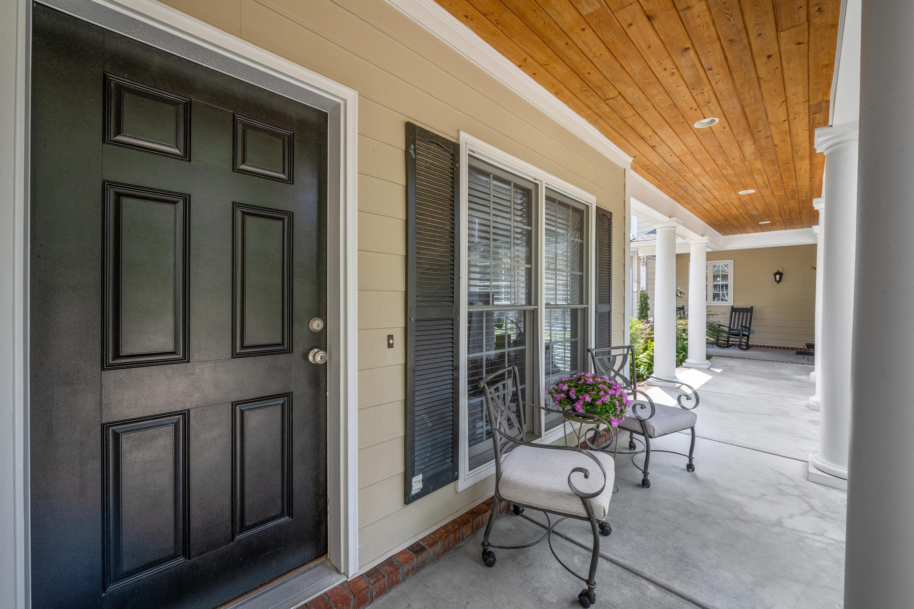 785 River Oak Circle