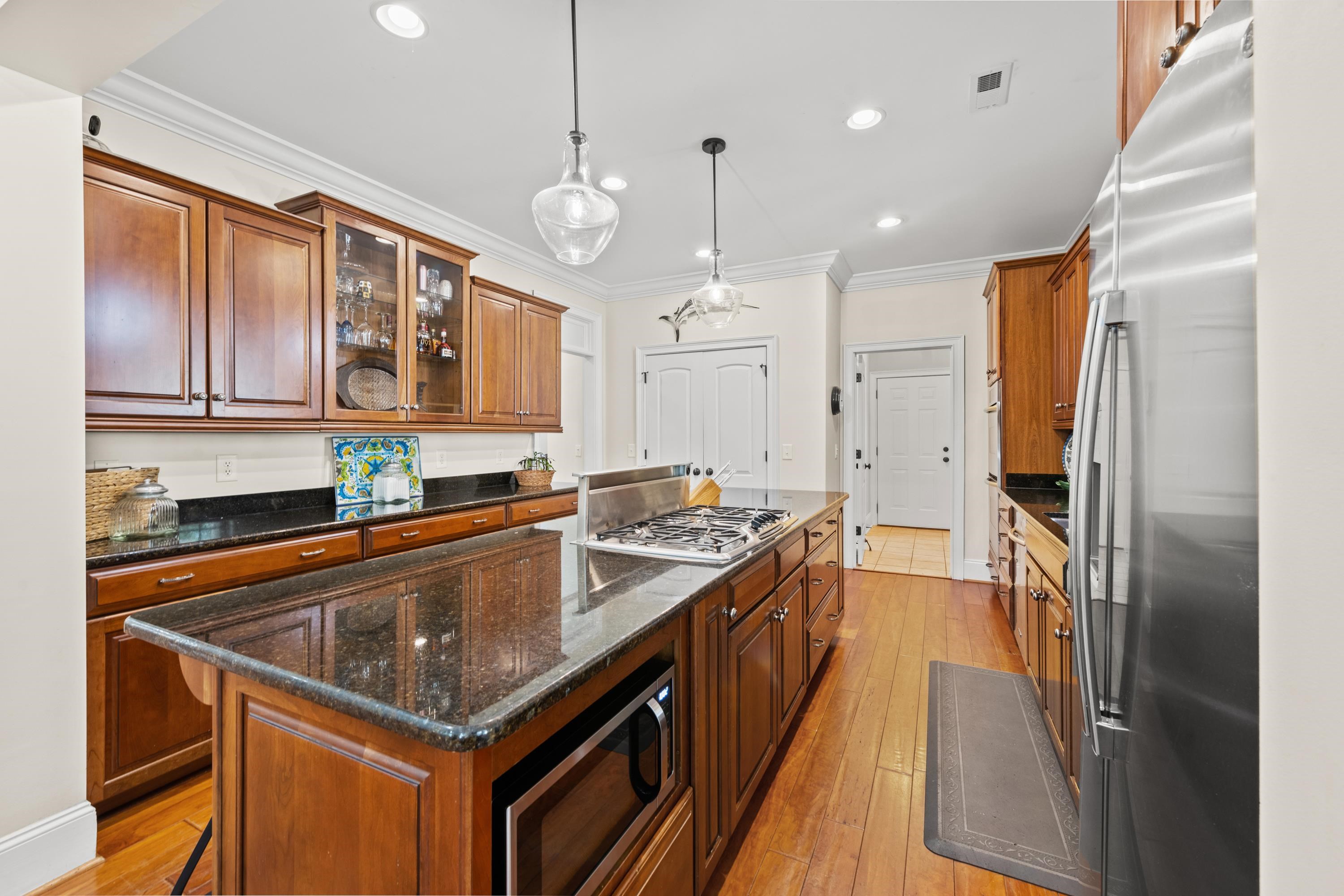 785 River Oak Circle