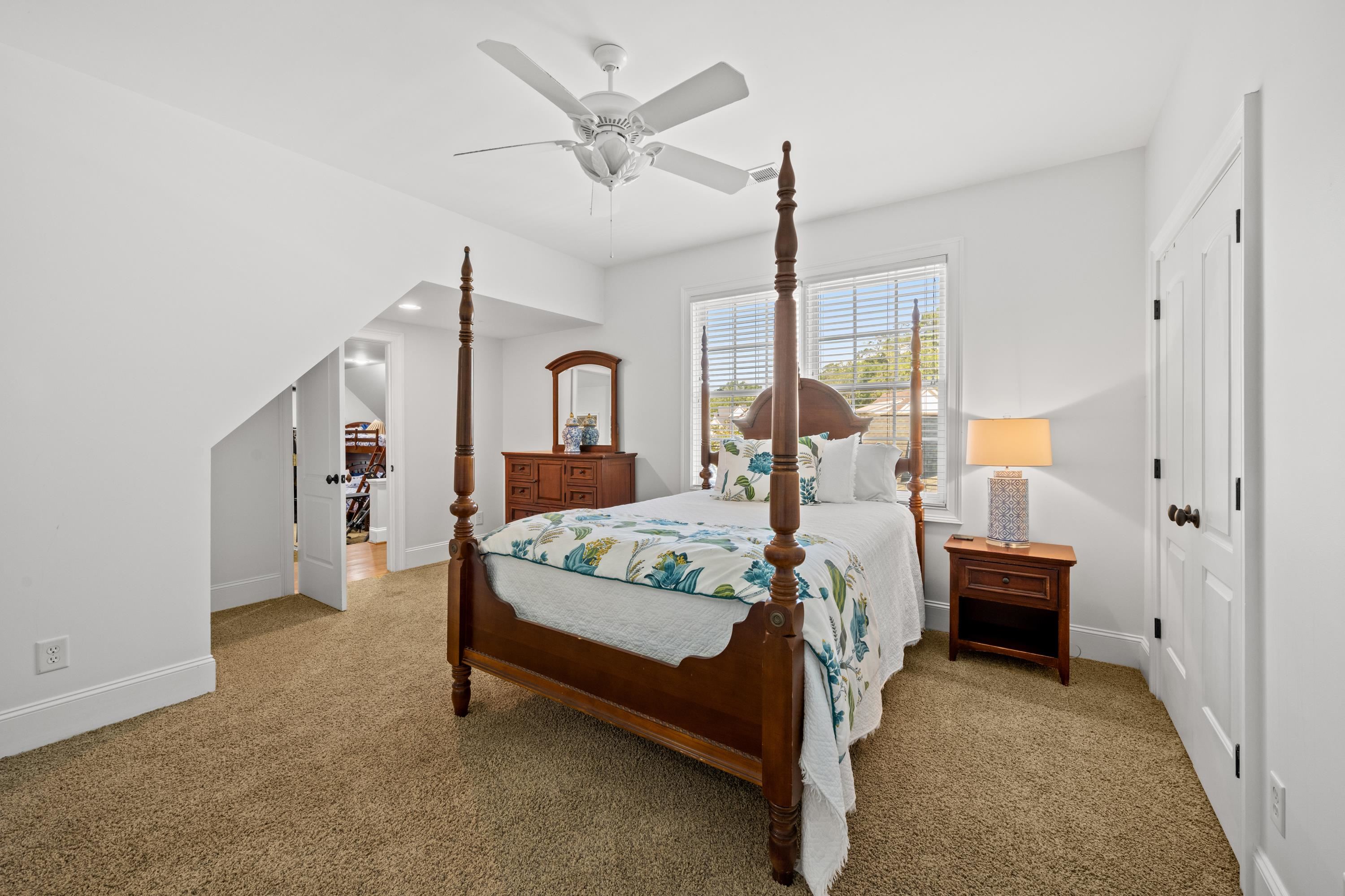 785 River Oak Circle