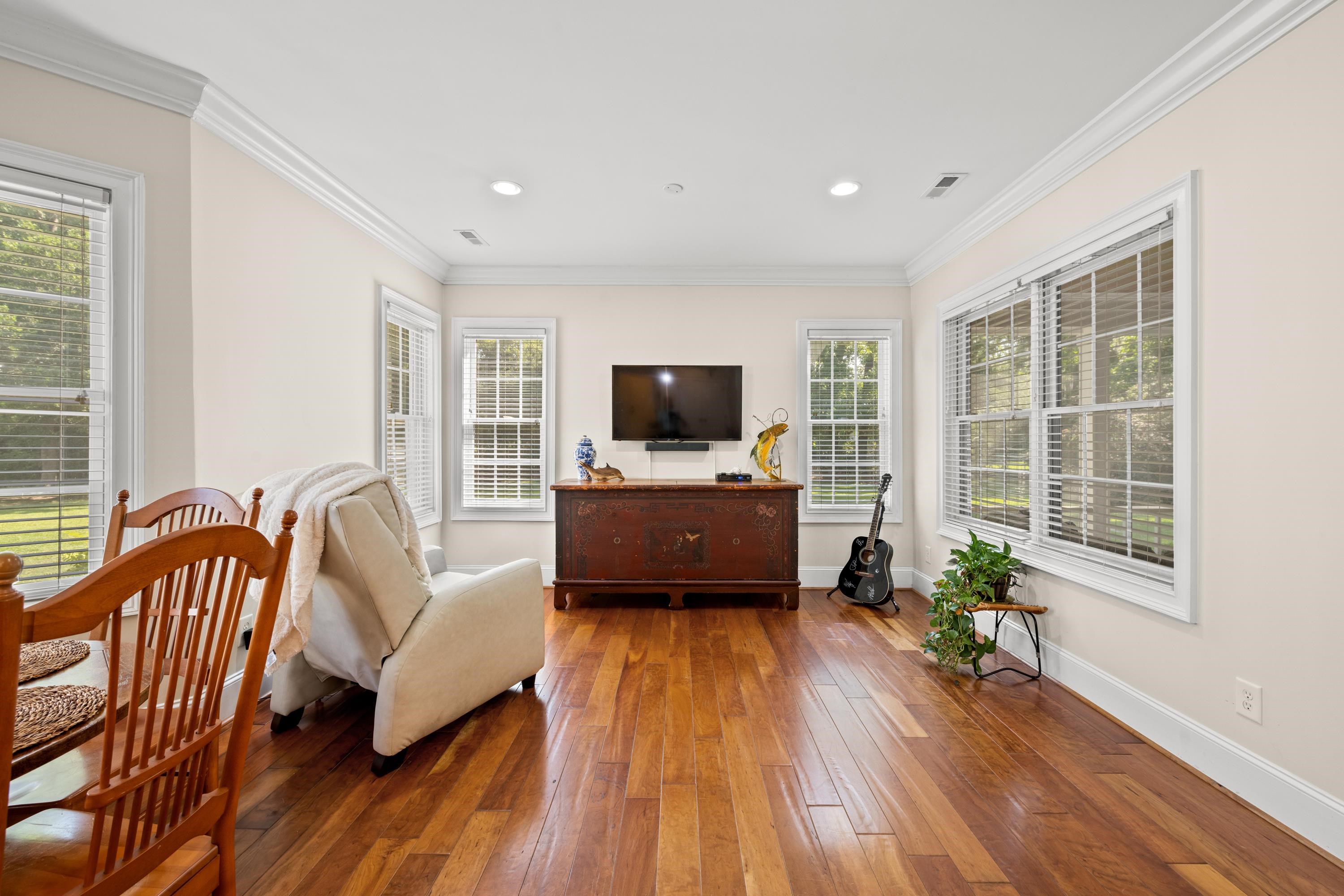 785 River Oak Circle