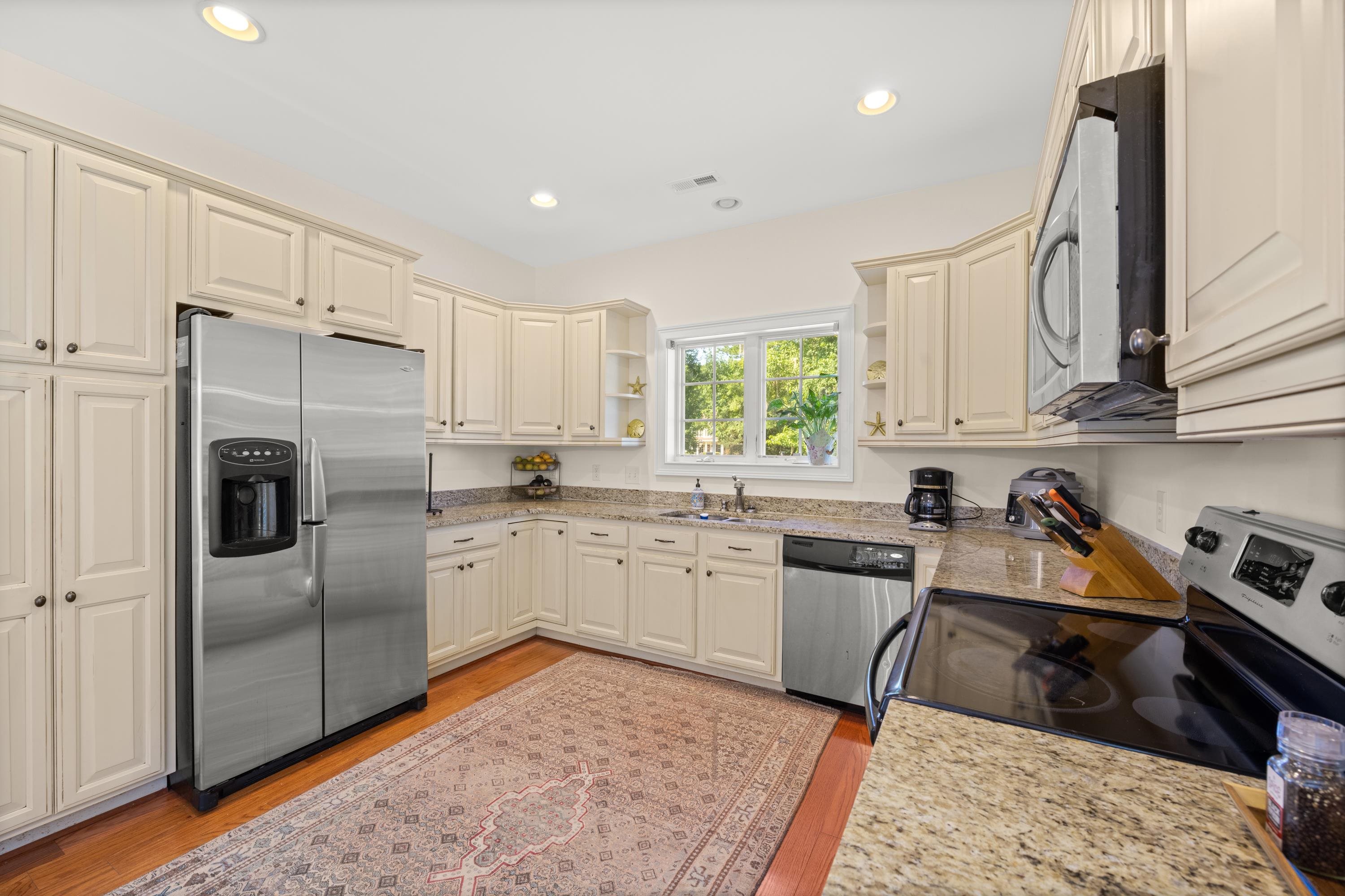 785 River Oak Circle