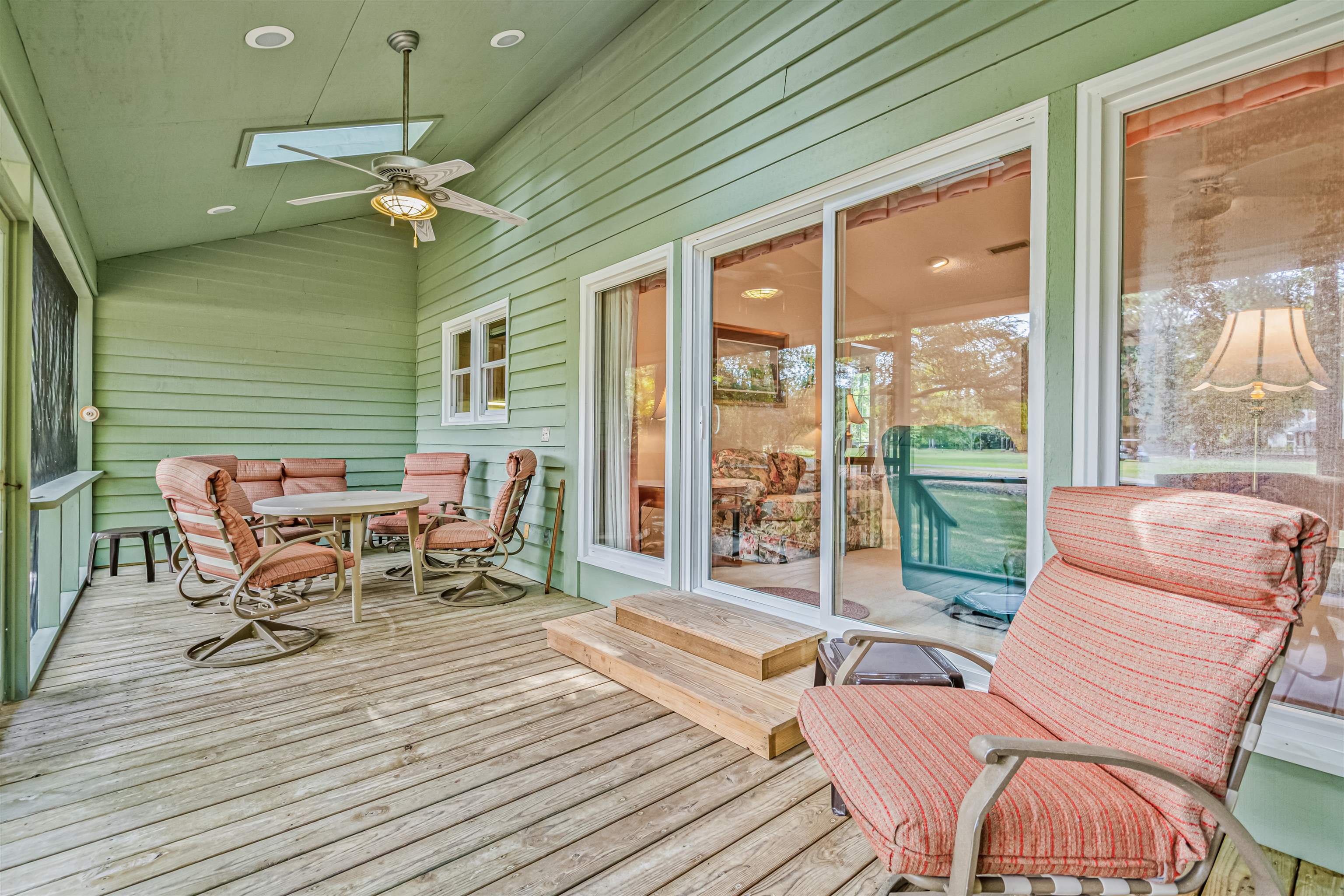 142 Old Cedar Loop