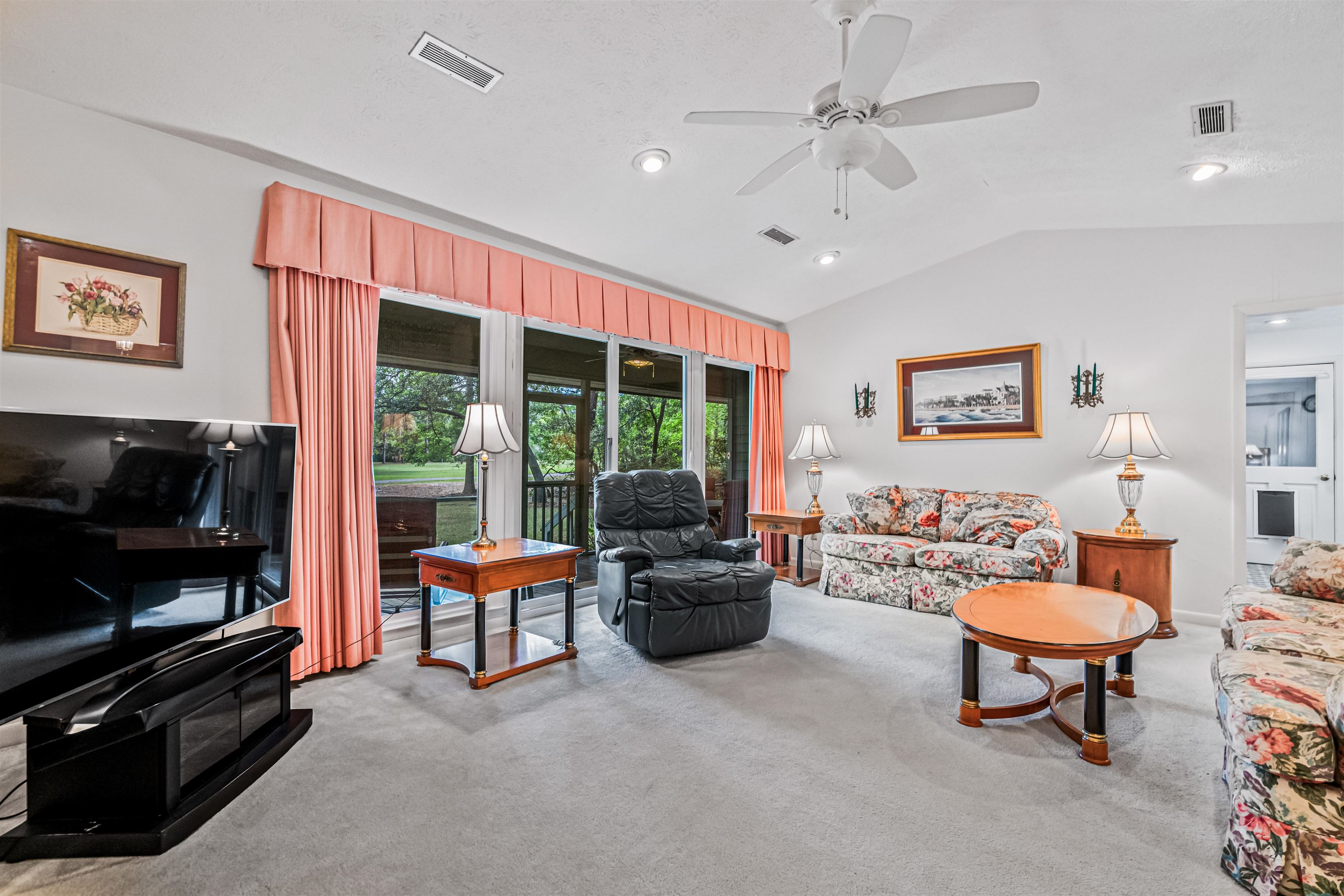 142 Old Cedar Loop
