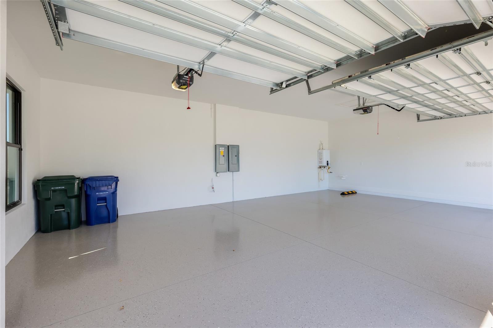 1107 BLUE SHELL LOOP