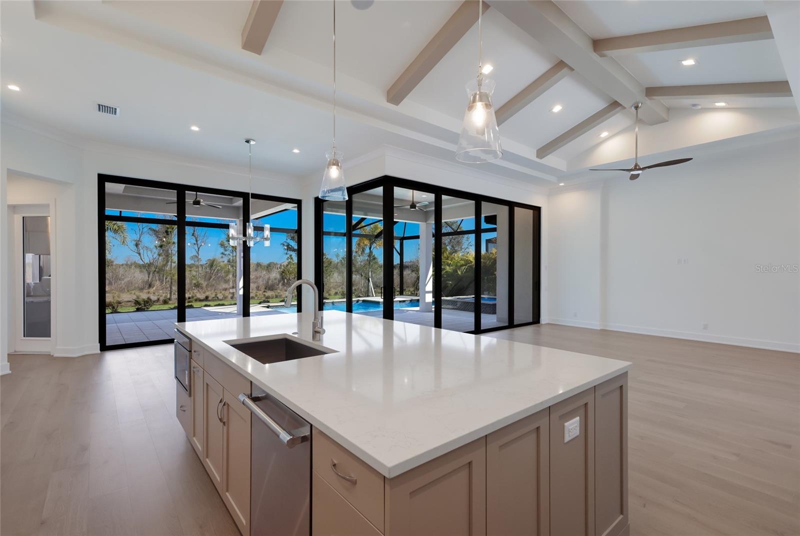 1107 BLUE SHELL LOOP