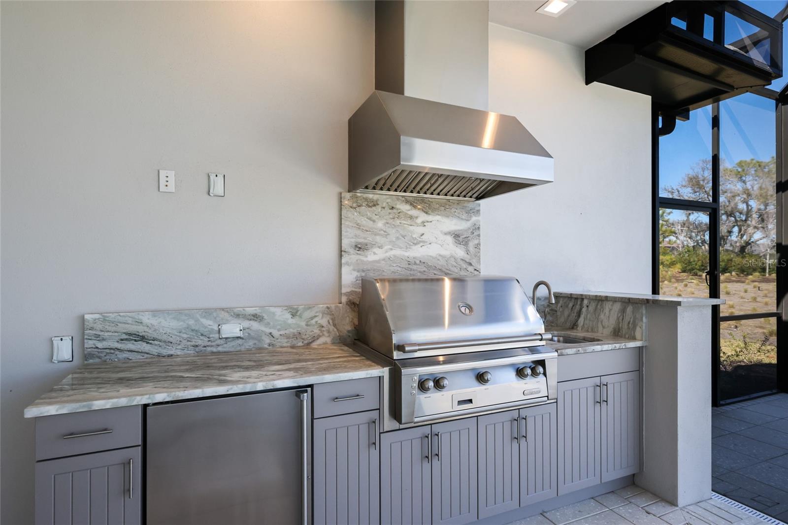 1107 BLUE SHELL LOOP