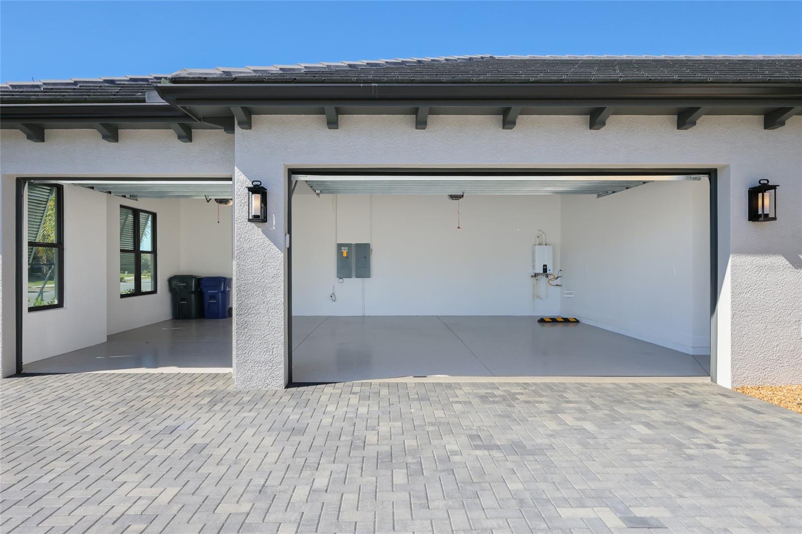 1107 BLUE SHELL LOOP