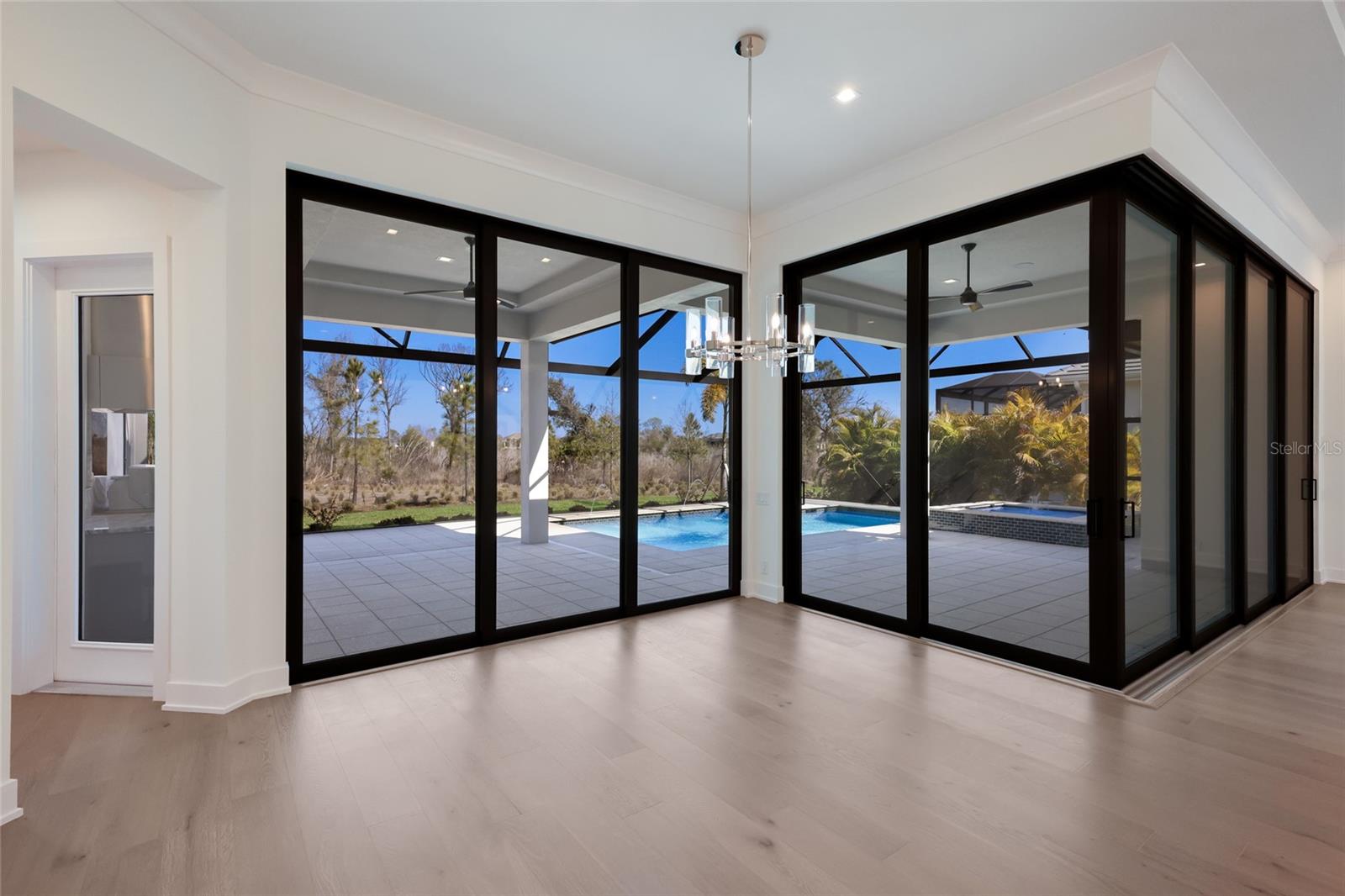 1107 BLUE SHELL LOOP