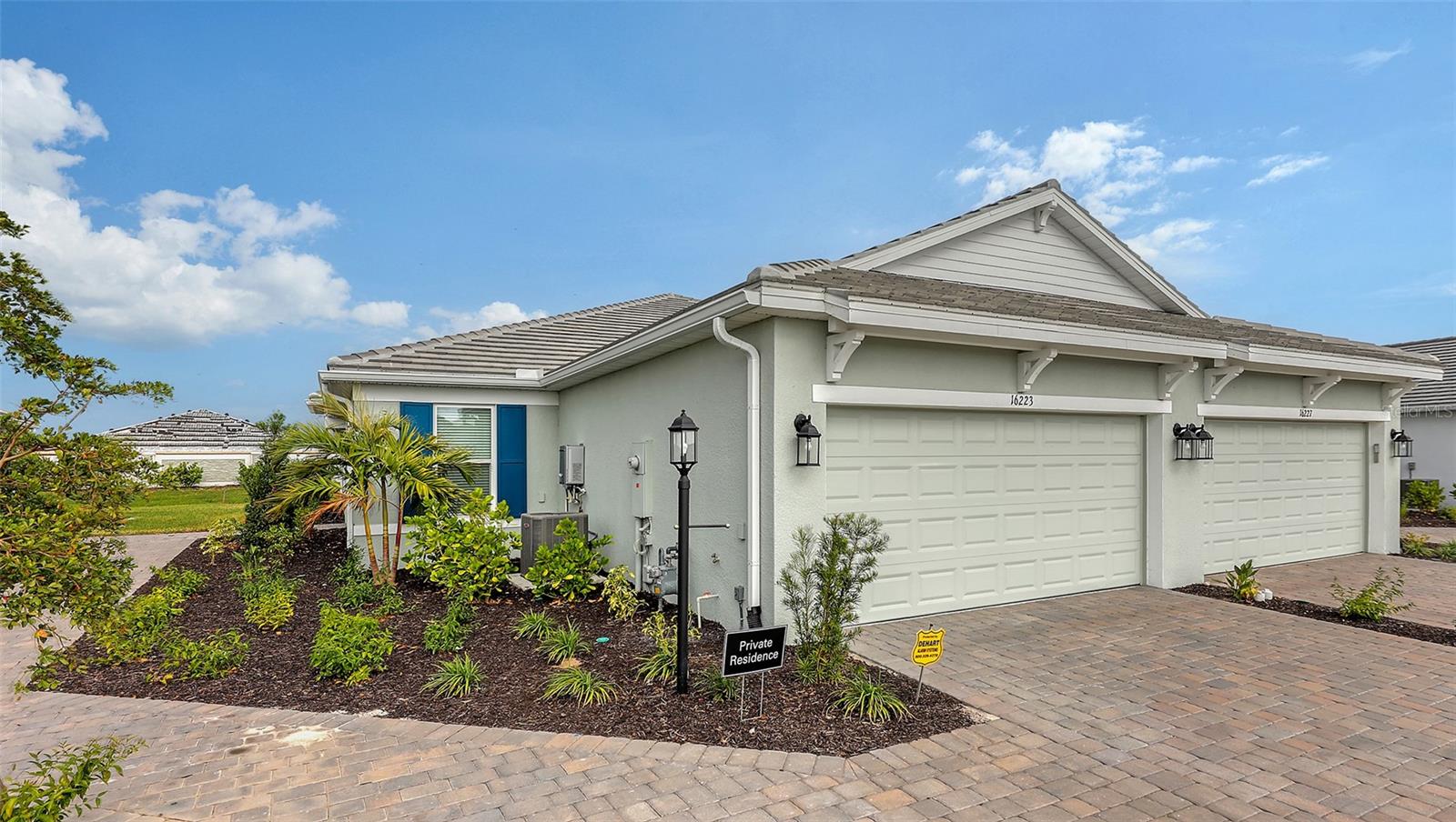 16223 SAN DONATO PL