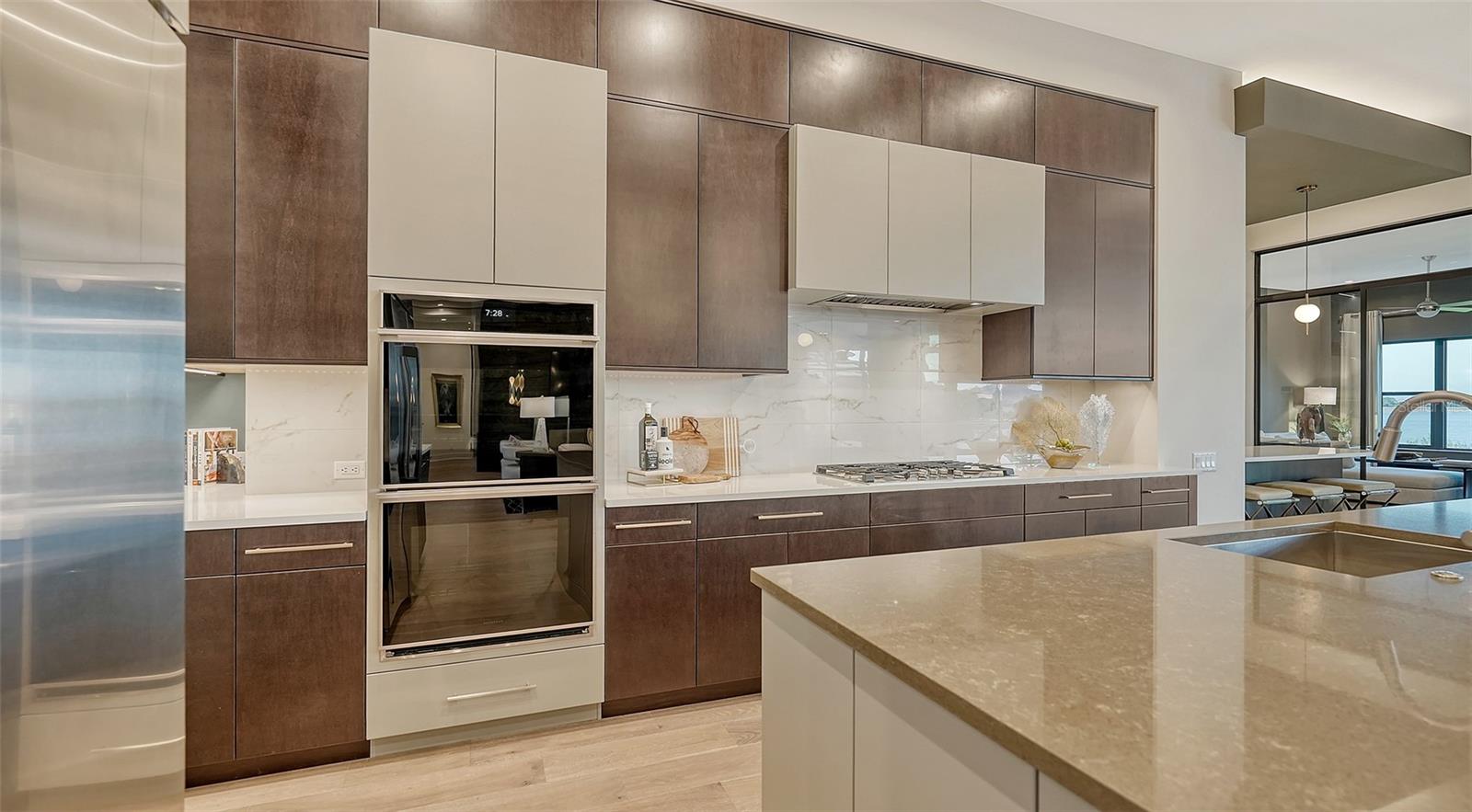 1210 BLUE SHELL LOOP