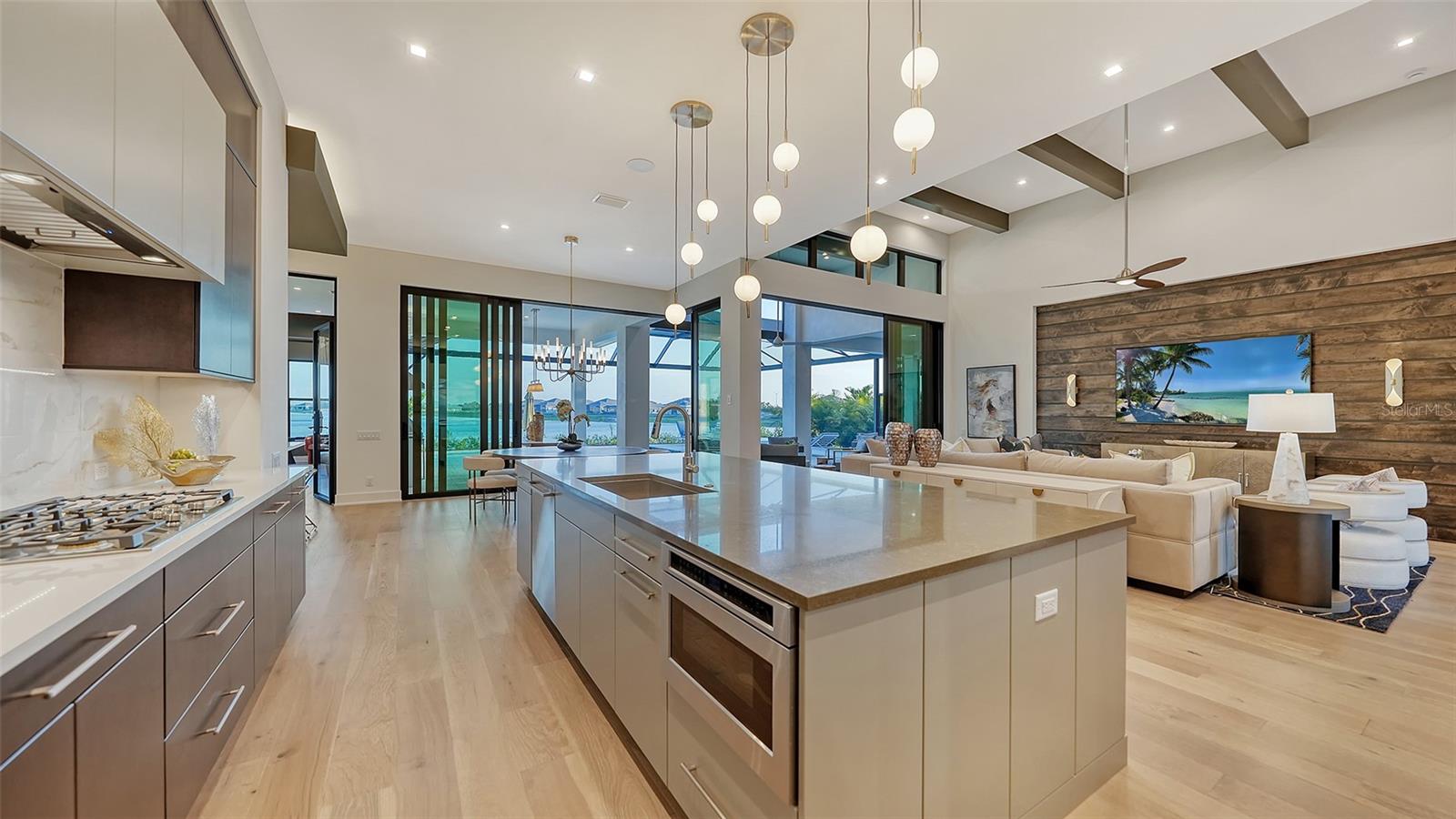 1210 BLUE SHELL LOOP