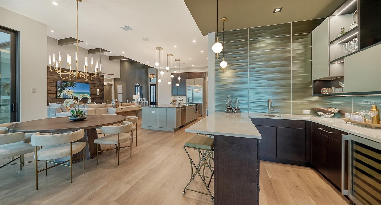 1210 BLUE SHELL LOOP