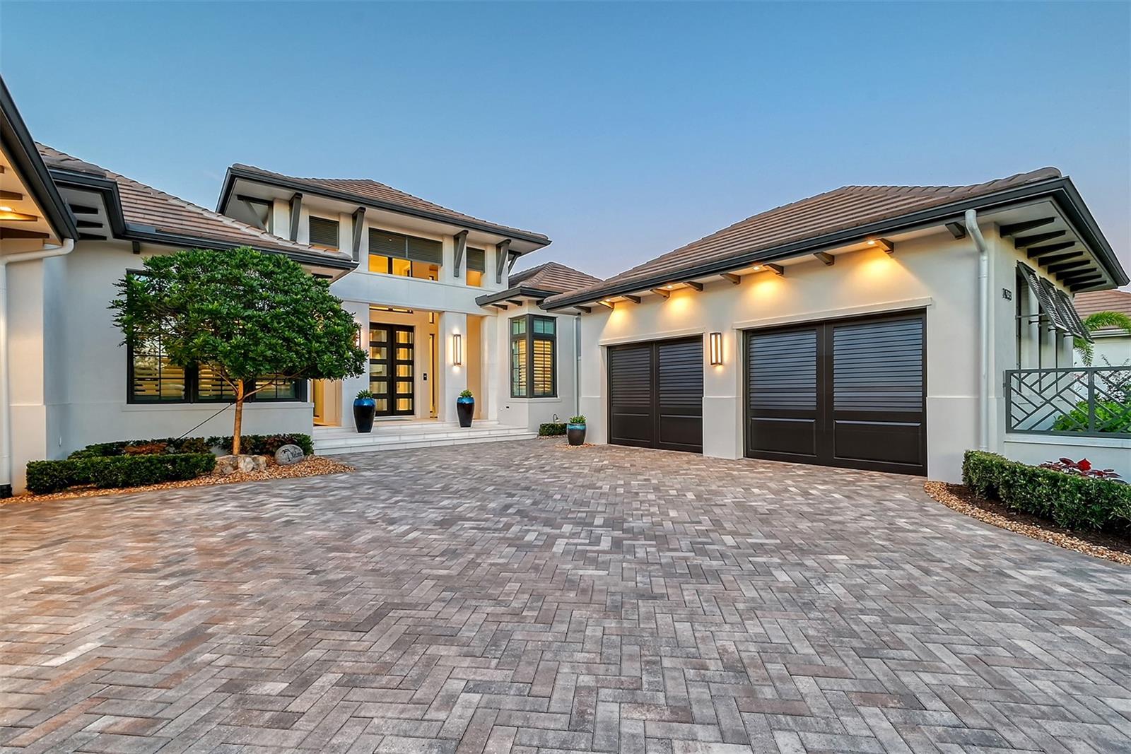14733 COMO CIR