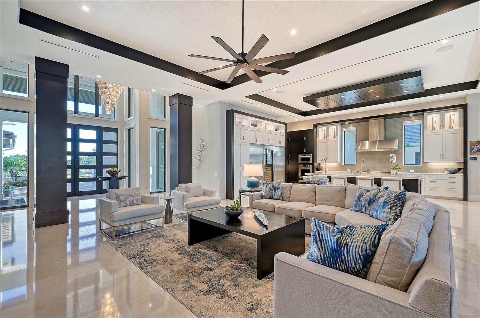 14733 COMO CIR