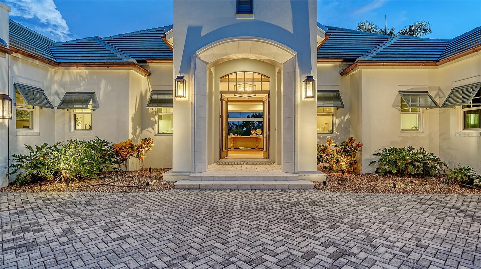 15904 BAYCROSS DR