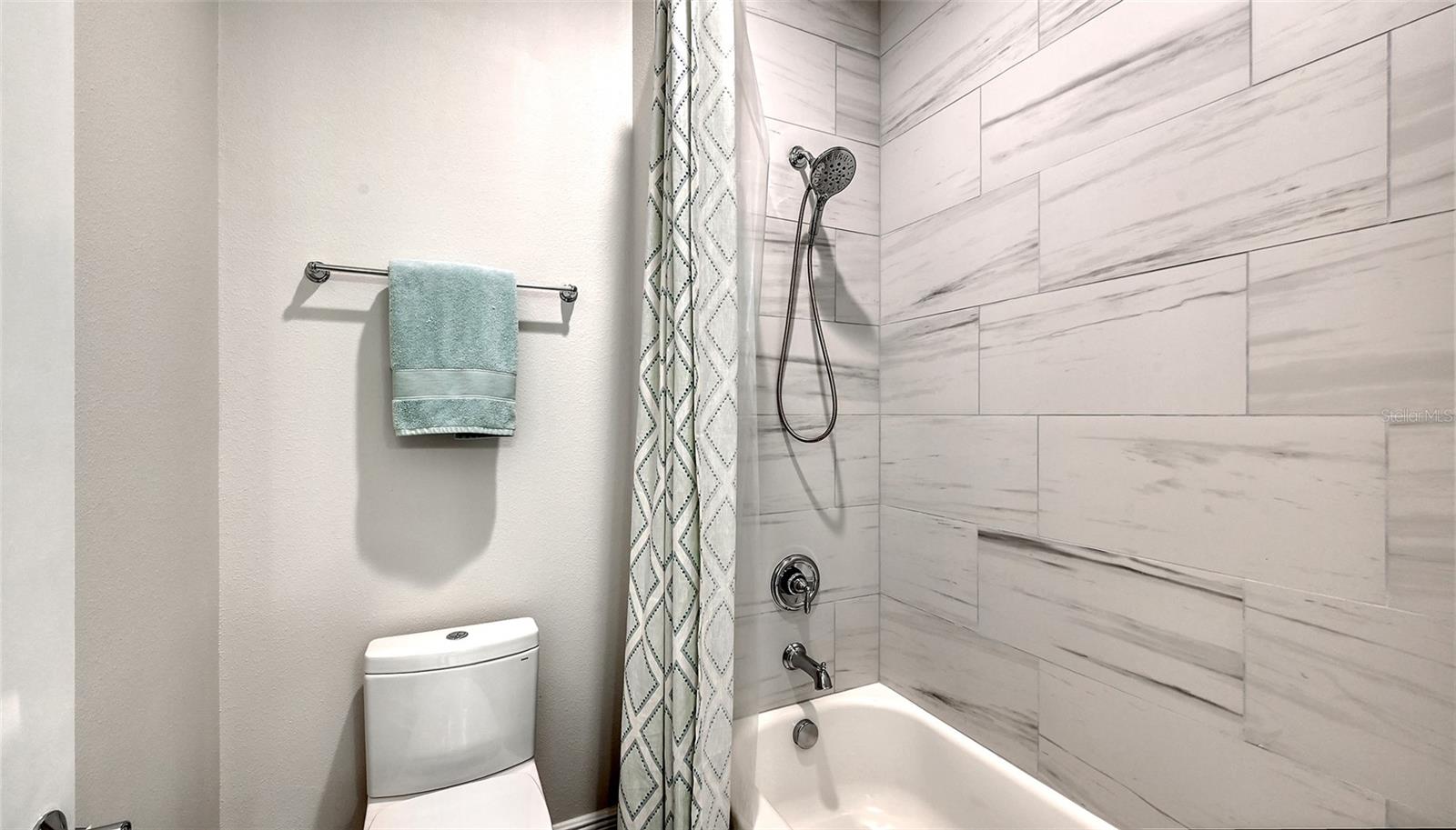 16609 BERWICK TER