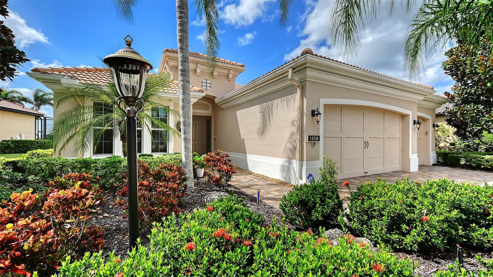 14718 SECRET HARBOR PL