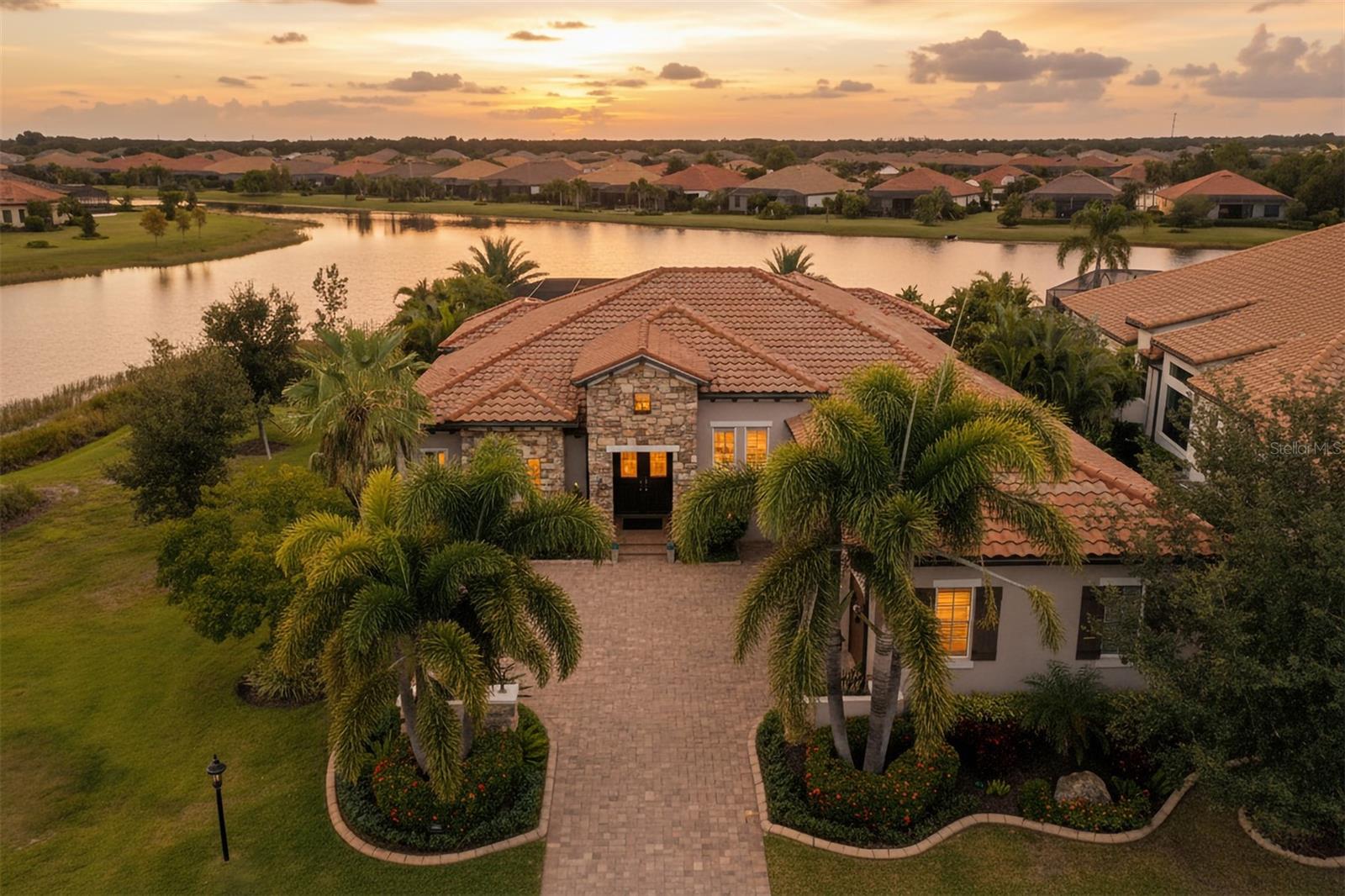 15805 CASTLE PARK TER