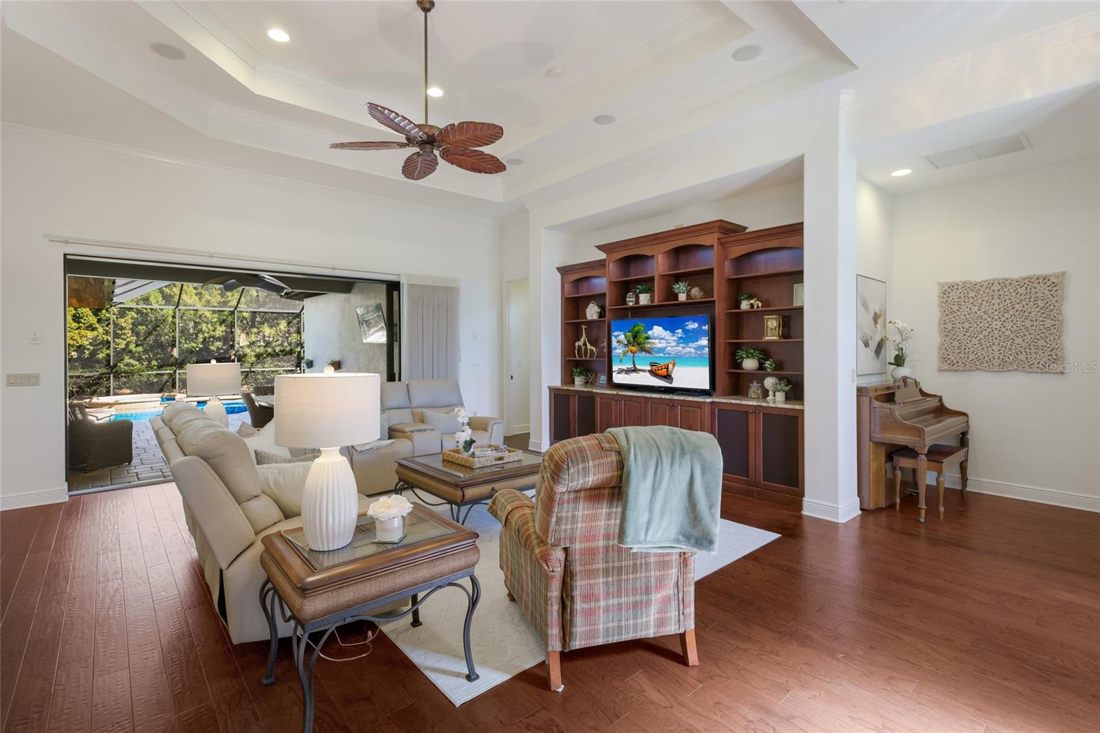 14909 SECRET HARBOR PL