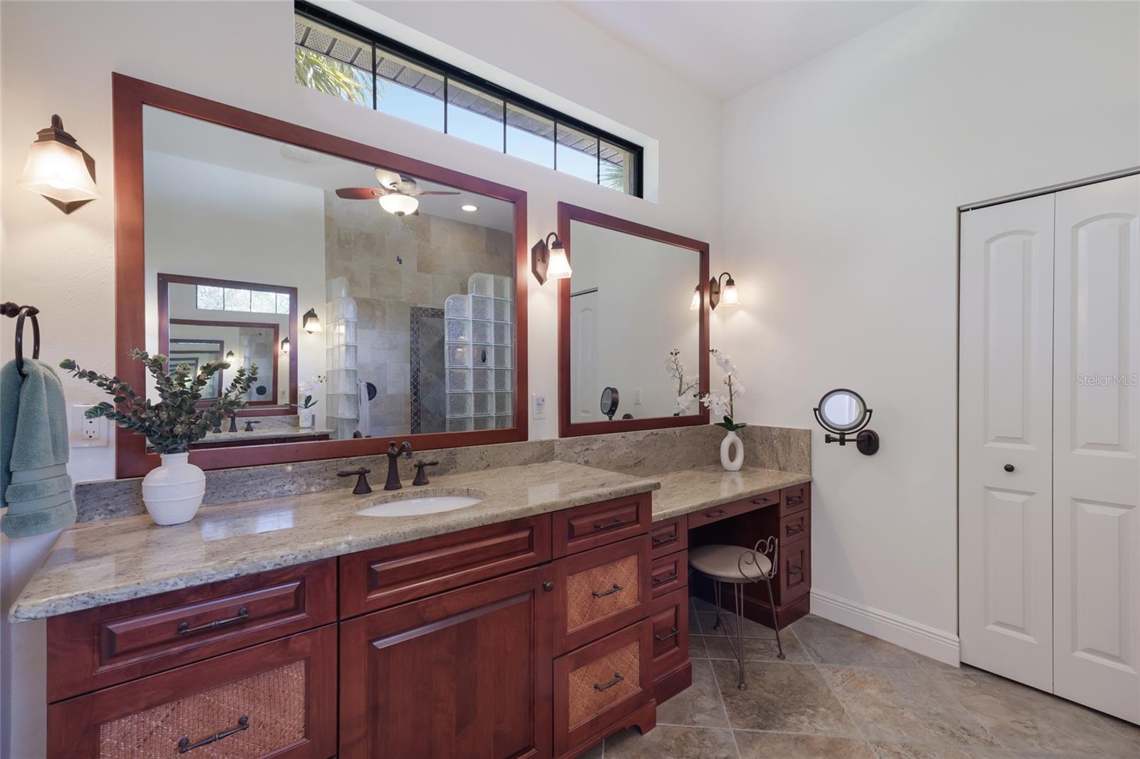 14909 SECRET HARBOR PL