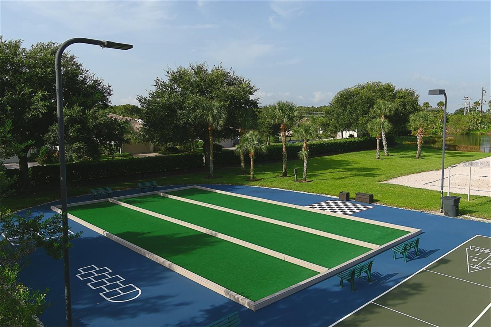 7527 CAMDEN HARBOUR DR