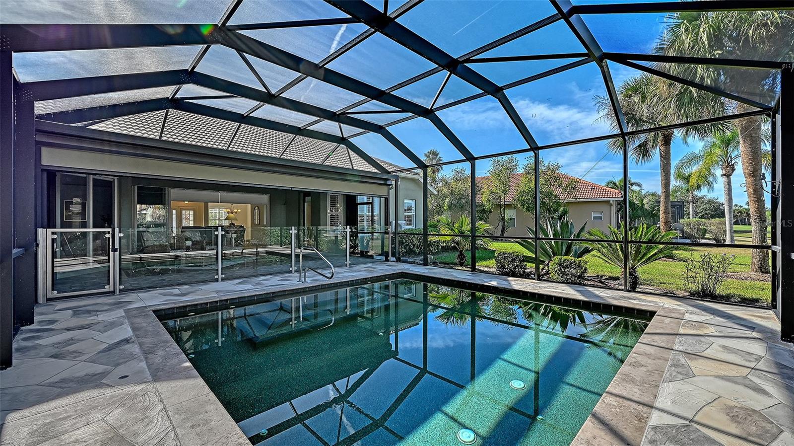 7527 CAMDEN HARBOUR DR