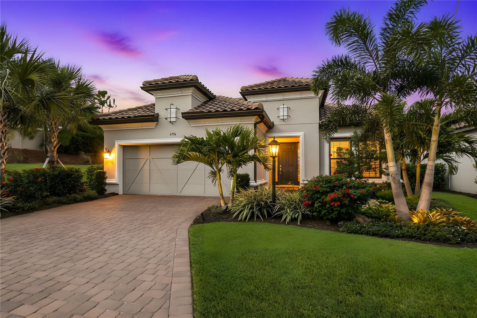 4736 CASSIO CT