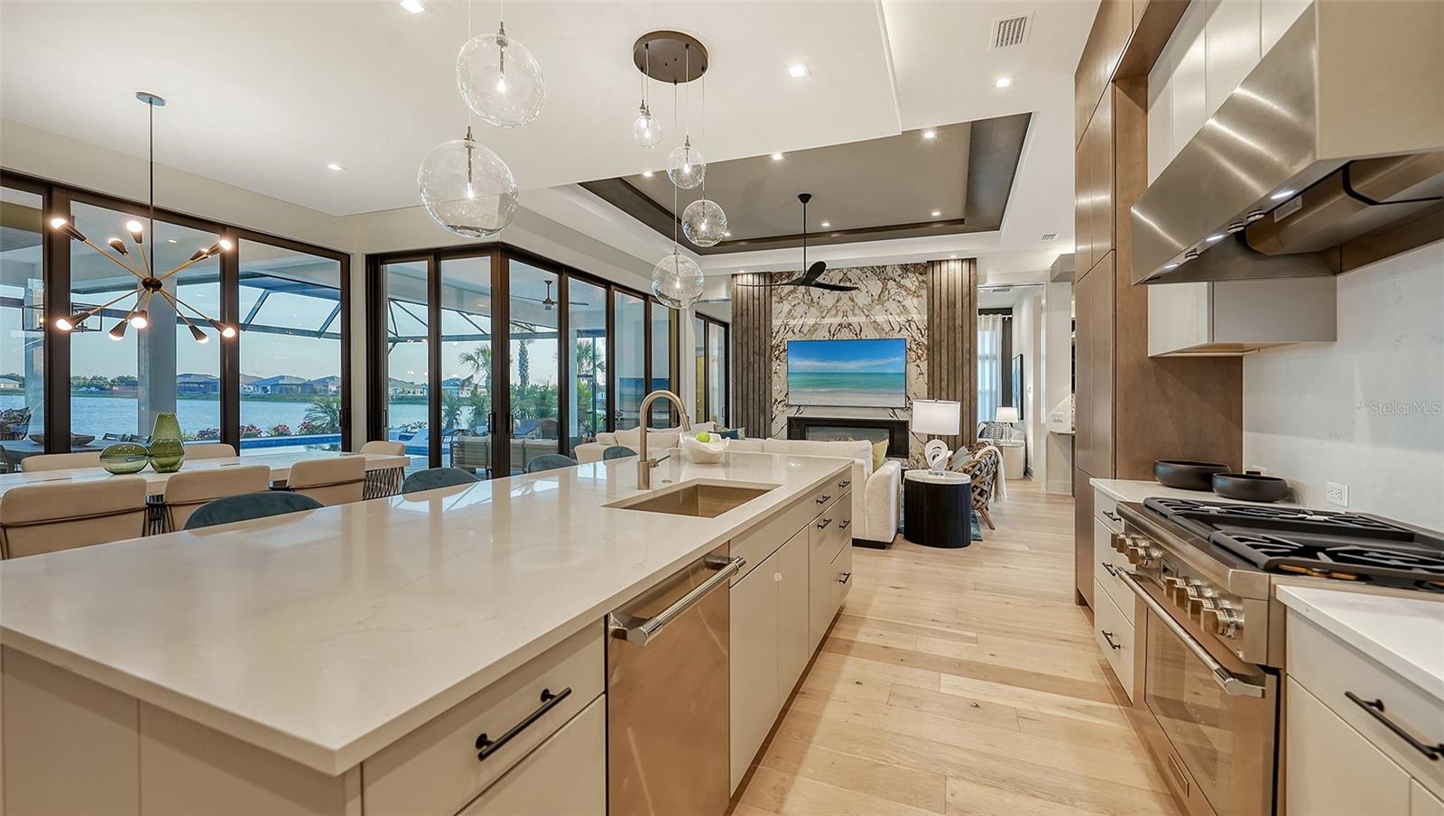 1206 BLUE SHELL LOOP