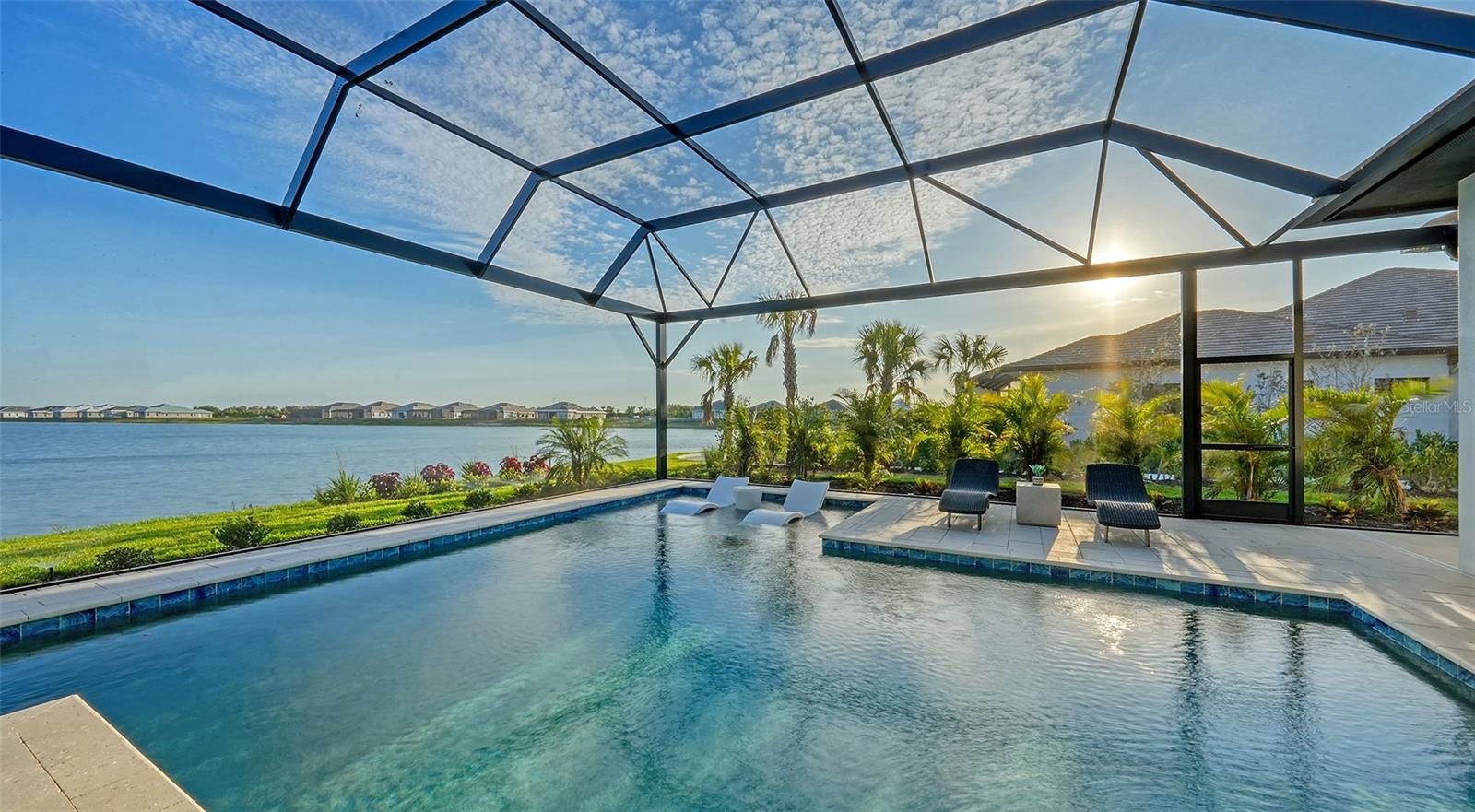 1206 BLUE SHELL LOOP