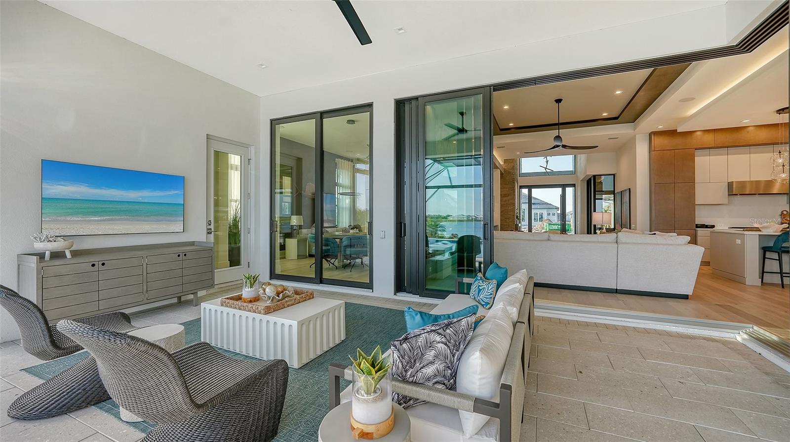 1206 BLUE SHELL LOOP