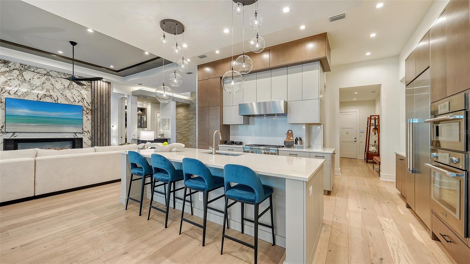 1206 BLUE SHELL LOOP