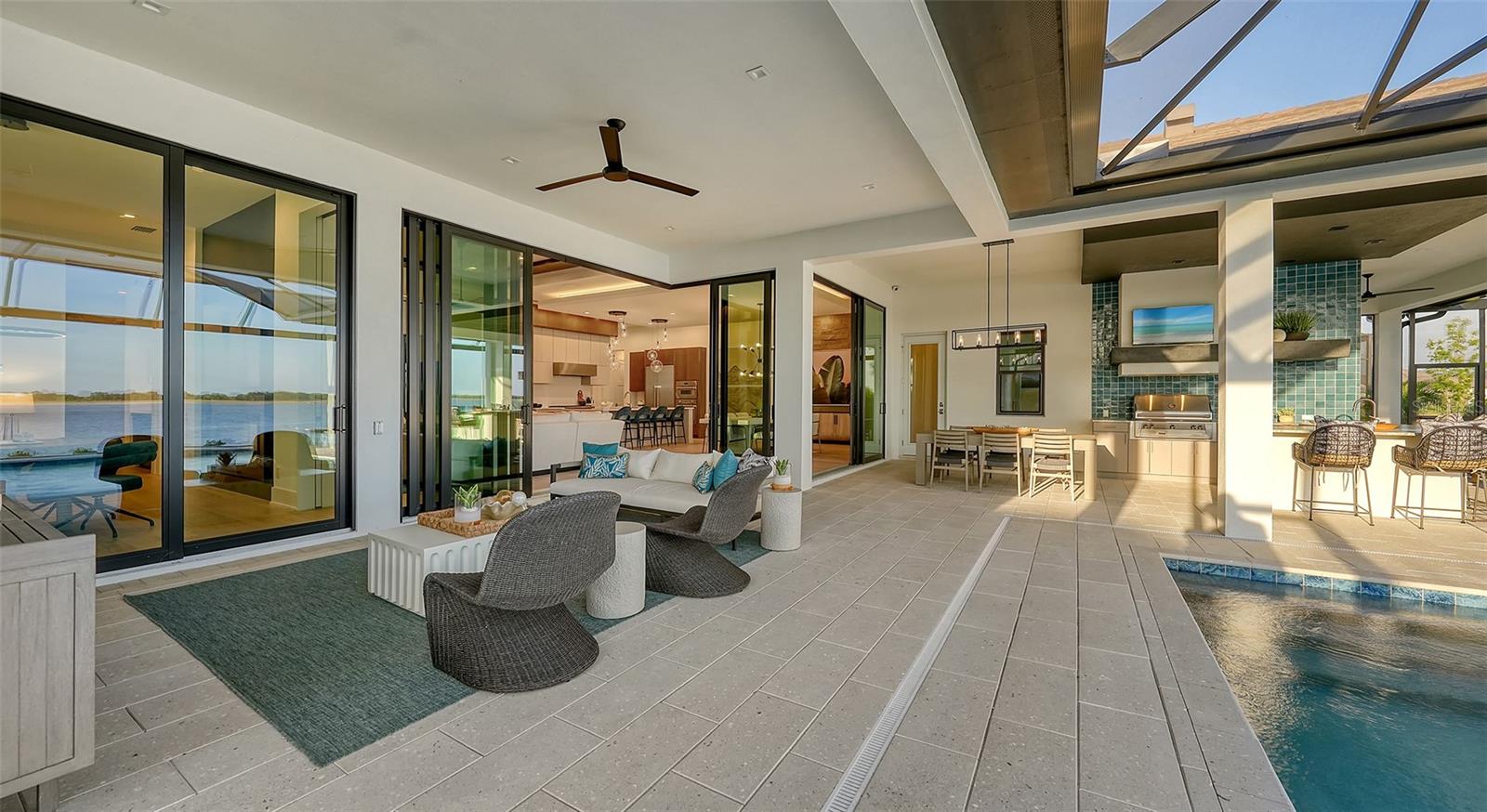 1206 BLUE SHELL LOOP