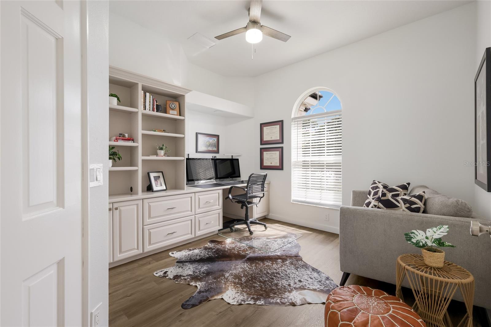 8009 ROYAL BIRKDALE CIR