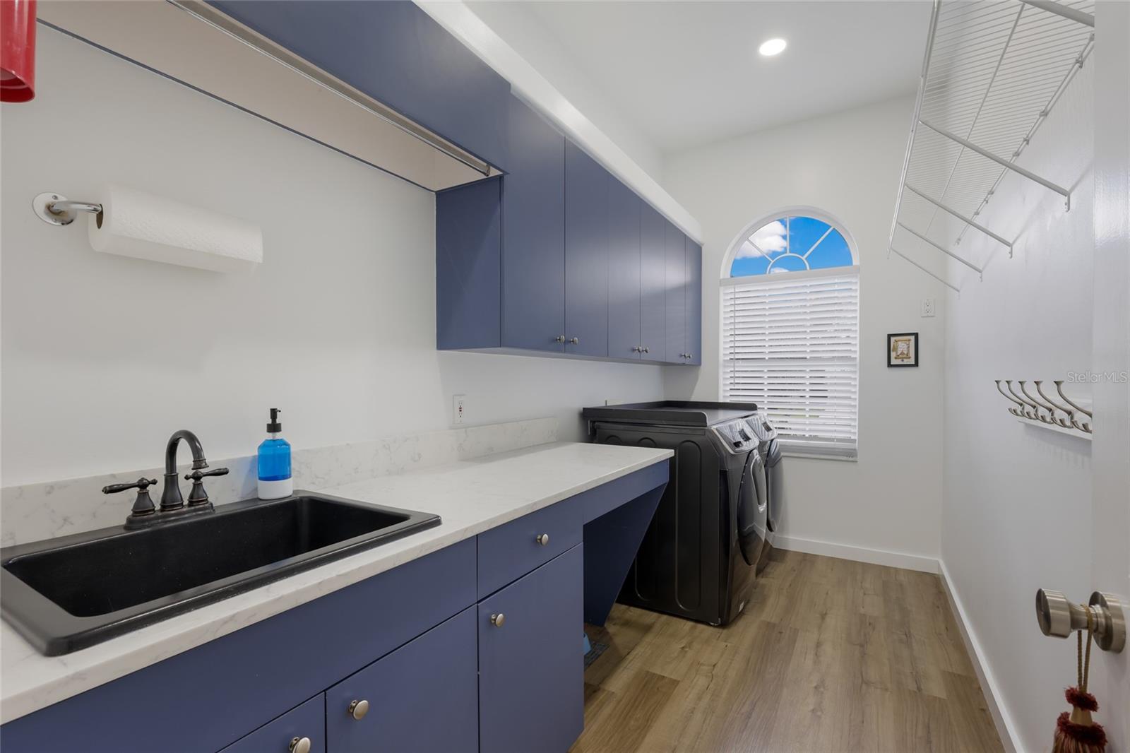 8009 ROYAL BIRKDALE CIR