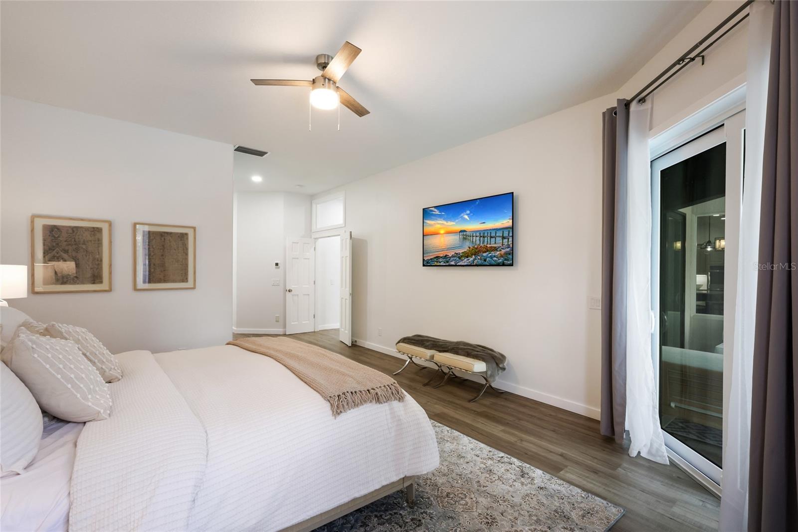 8009 ROYAL BIRKDALE CIR