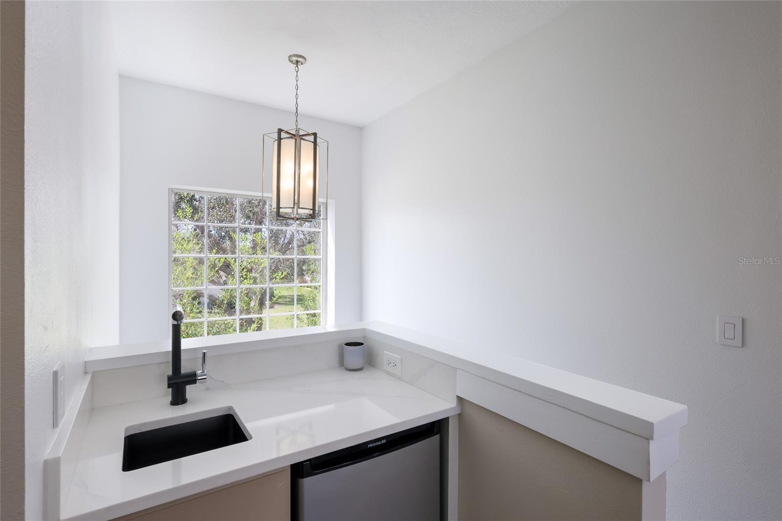 8009 ROYAL BIRKDALE CIR