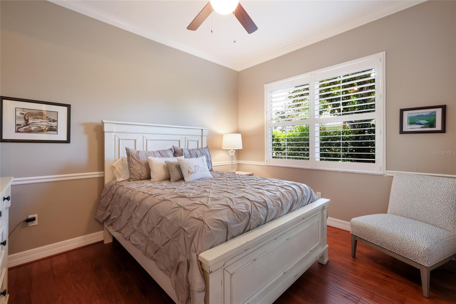7207 ASHLAND GLN