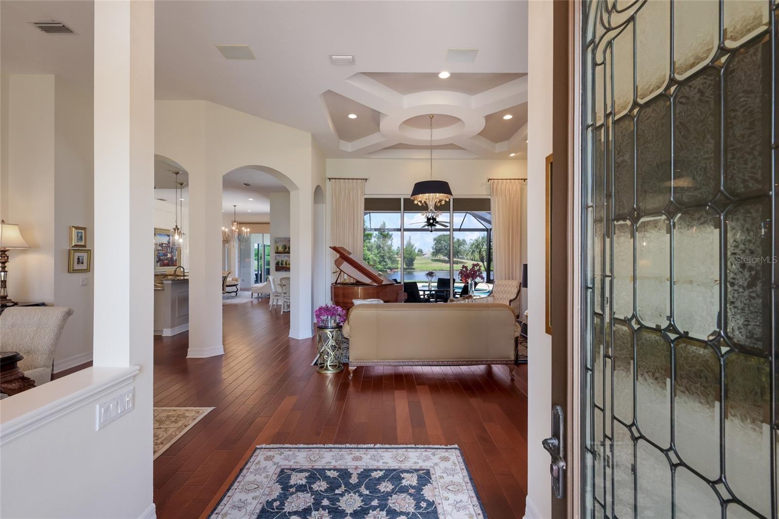 7207 ASHLAND GLN