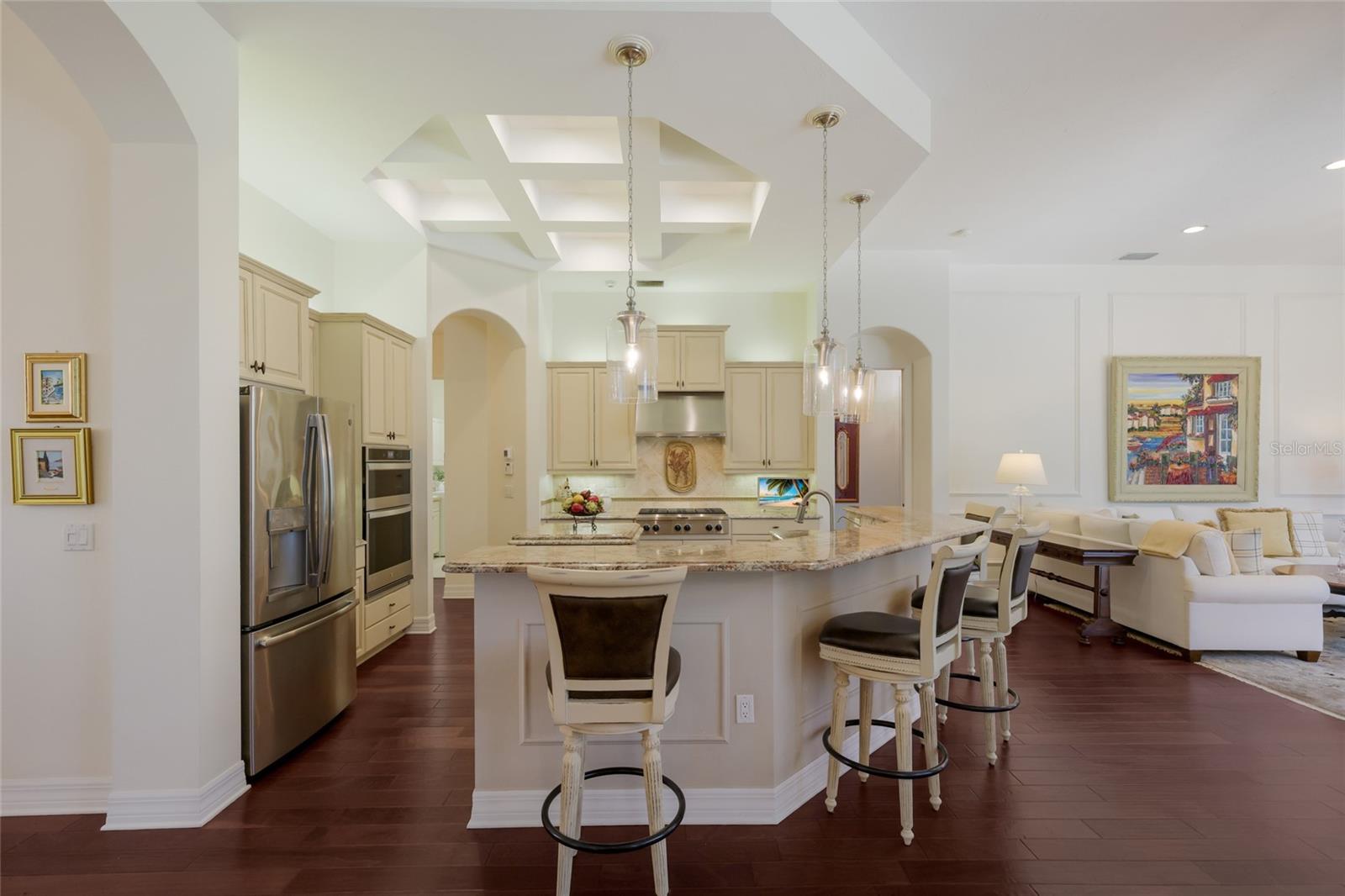 7207 ASHLAND GLN