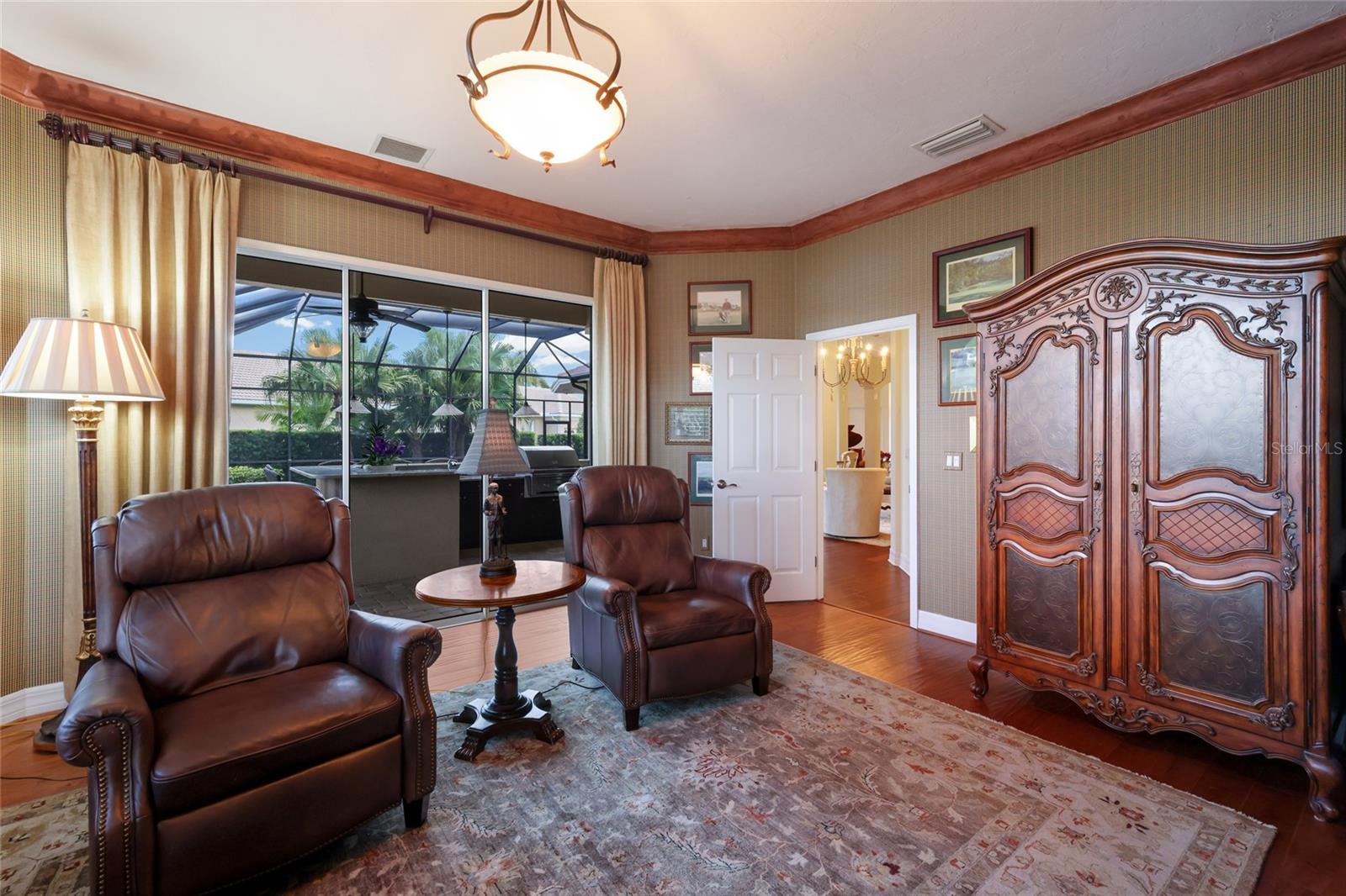 7207 ASHLAND GLN
