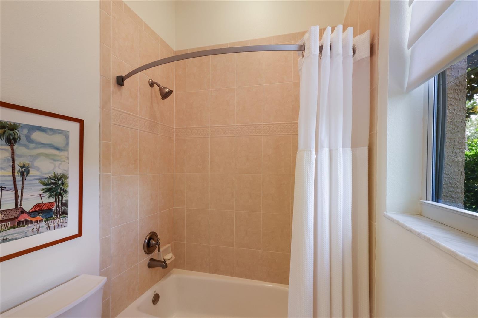 7207 ASHLAND GLN