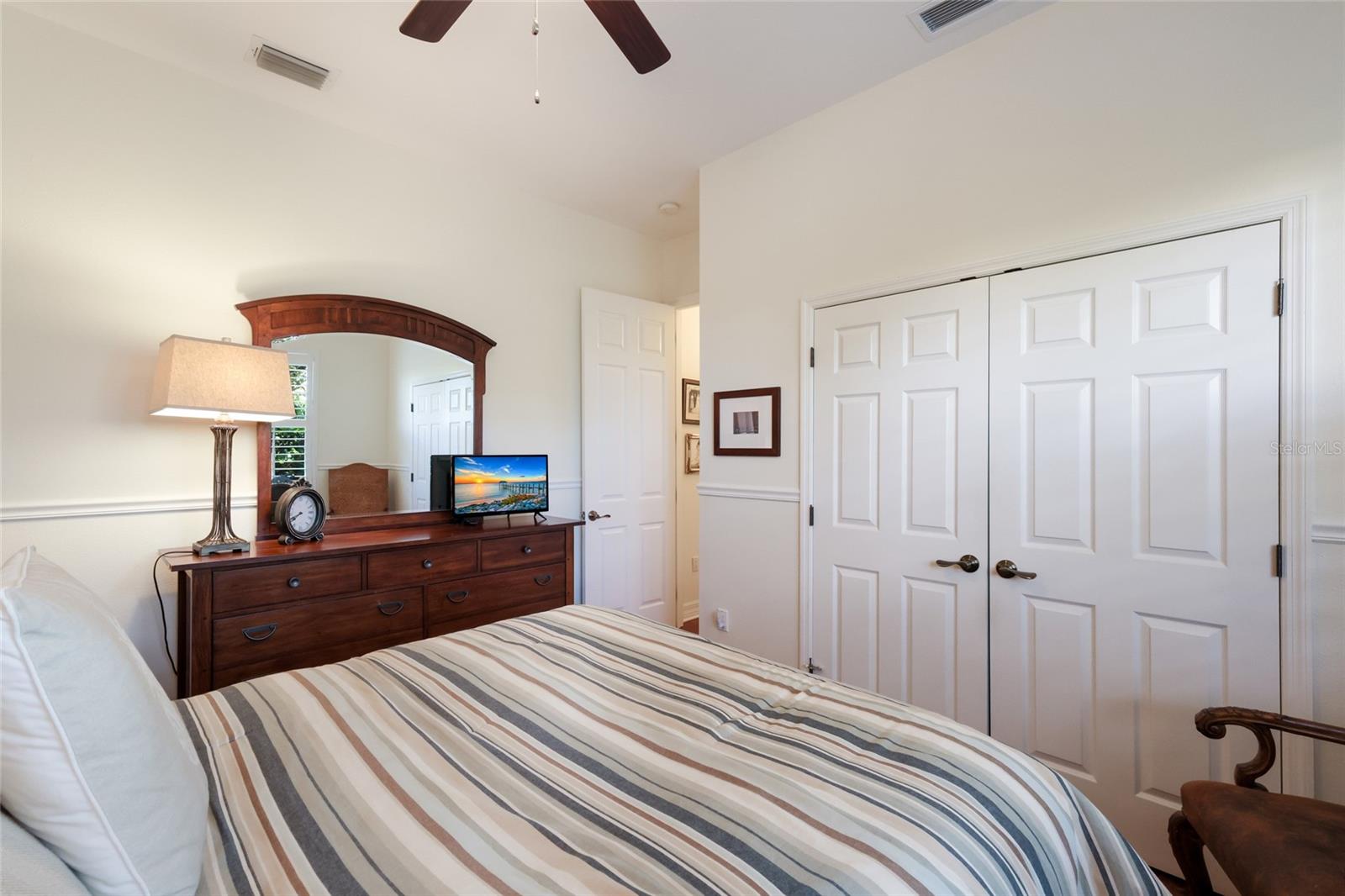 7207 ASHLAND GLN