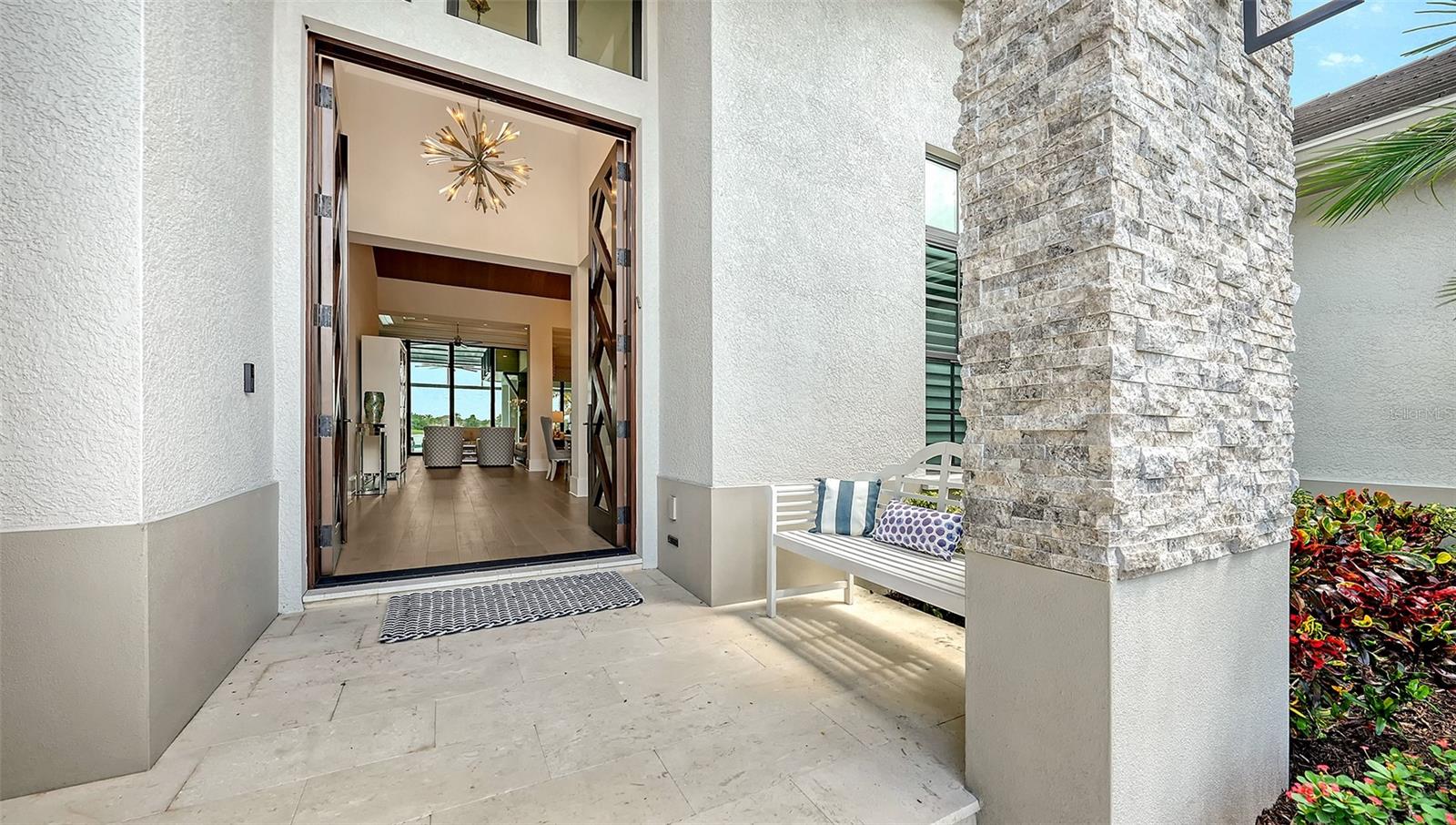 8339 LUCERNE LOOP