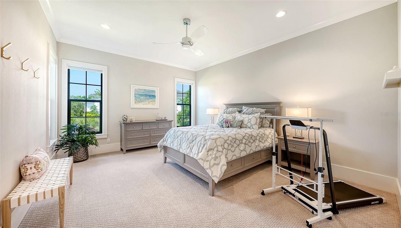 8339 LUCERNE LOOP