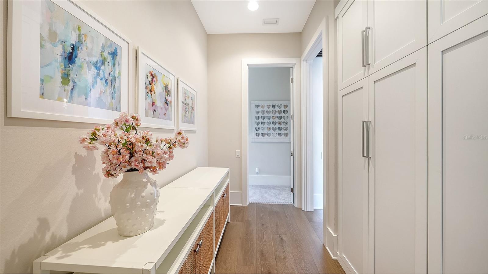 8339 LUCERNE LOOP