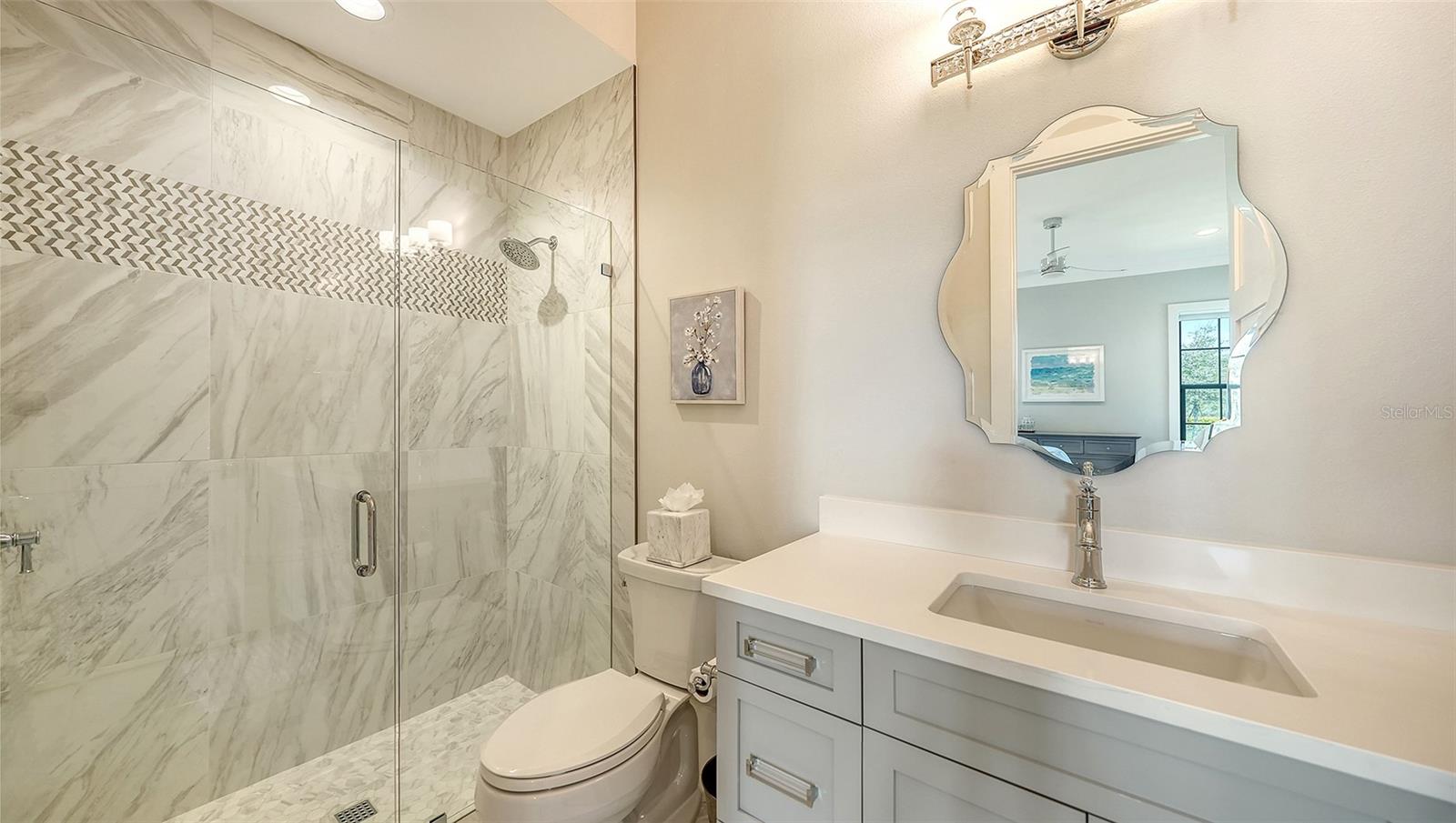 8339 LUCERNE LOOP
