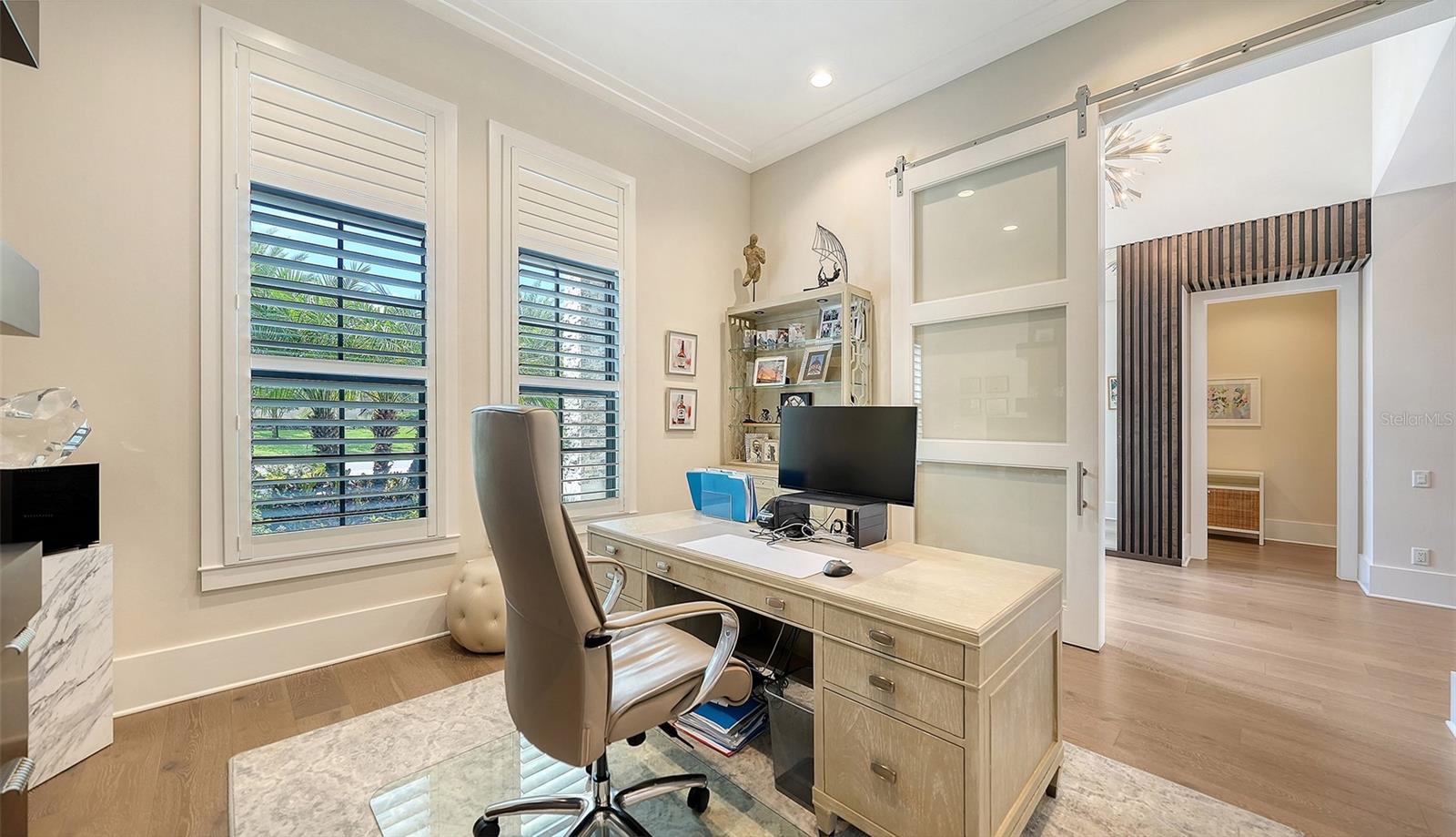8339 LUCERNE LOOP