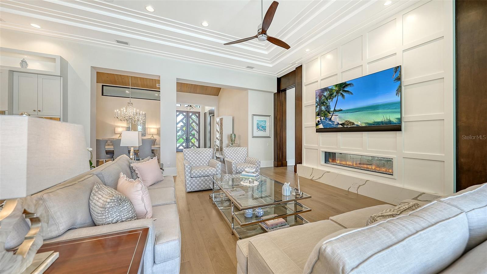 8339 LUCERNE LOOP