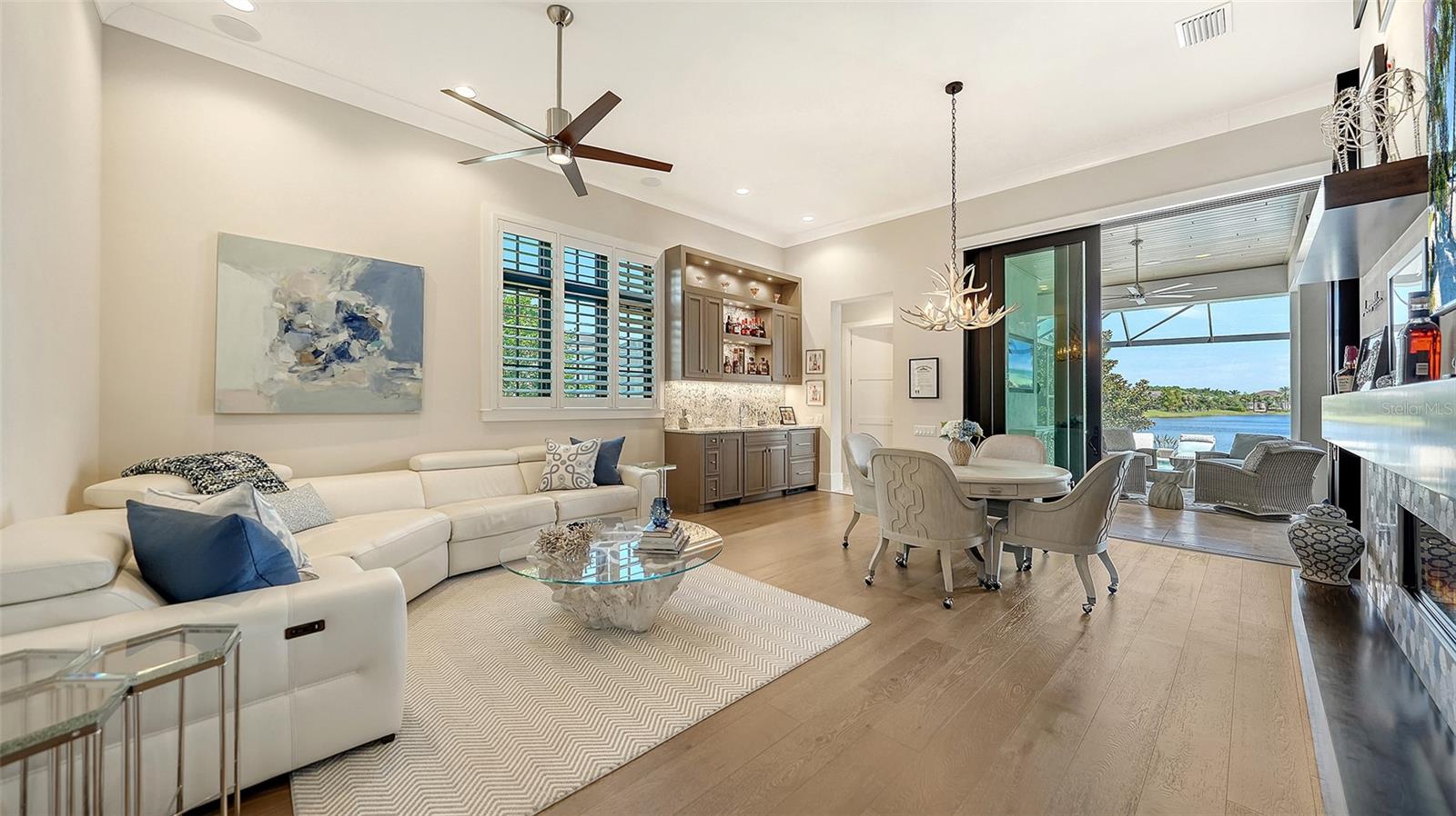8339 LUCERNE LOOP