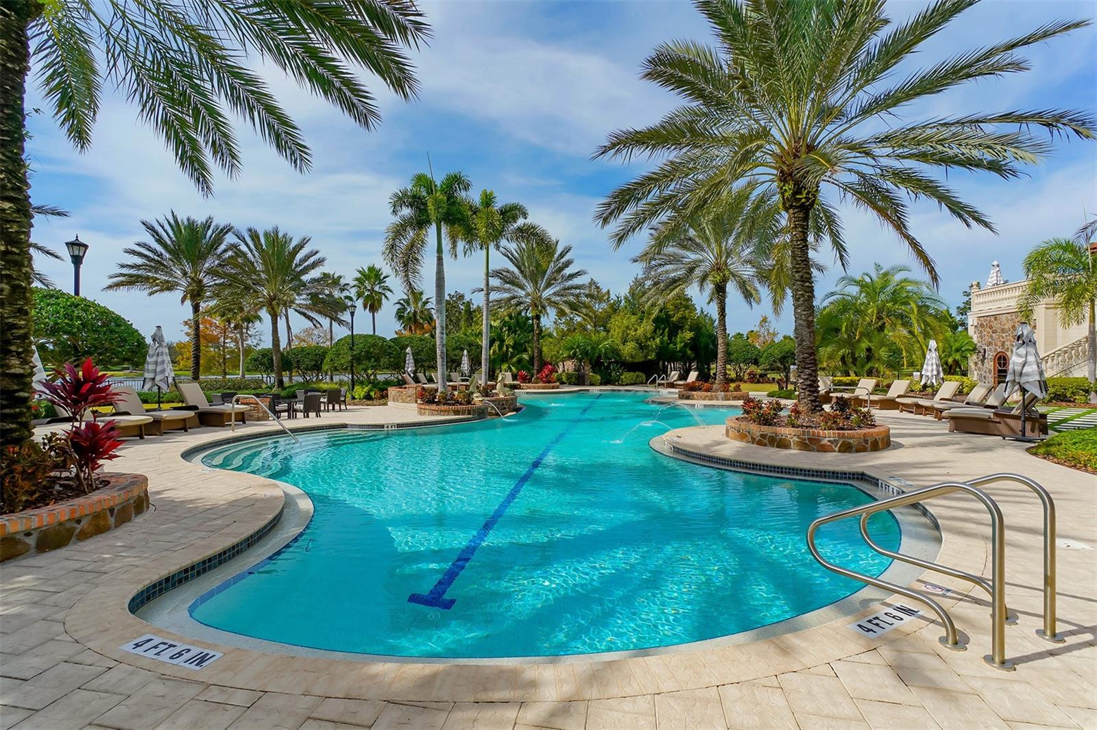 8339 LUCERNE LOOP